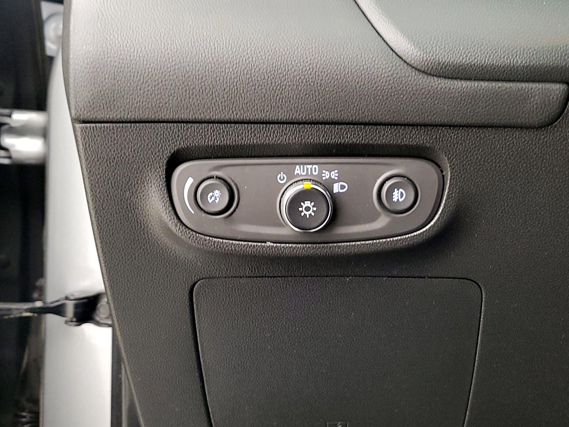 Thumbnail: 2023 Buick Encore GX - 13