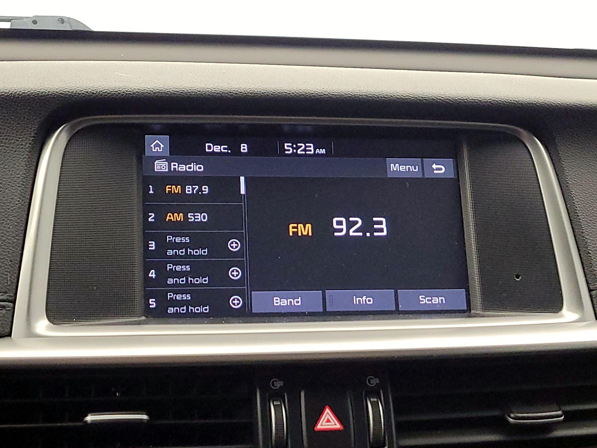 Thumbnail: 2019 Kia Optima - 15