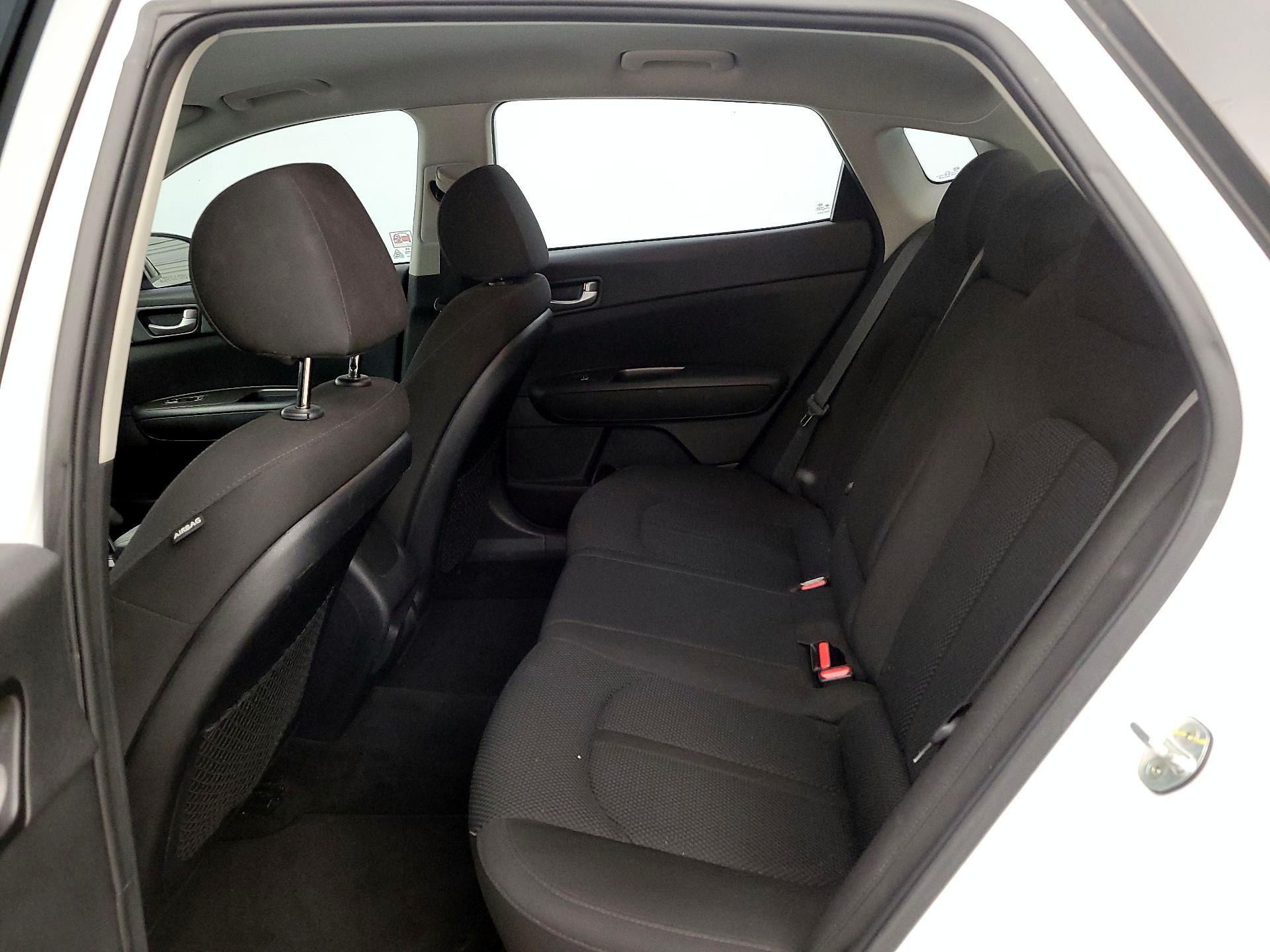 Thumbnail: 2019 Kia Optima - 19