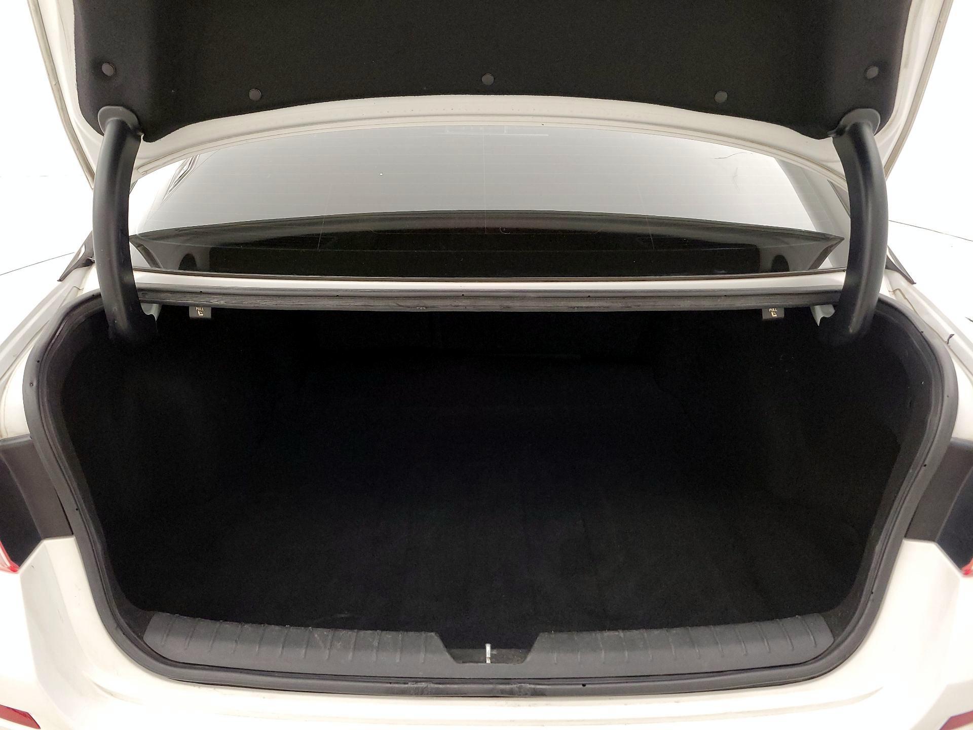 Thumbnail: 2019 Kia Optima - 20