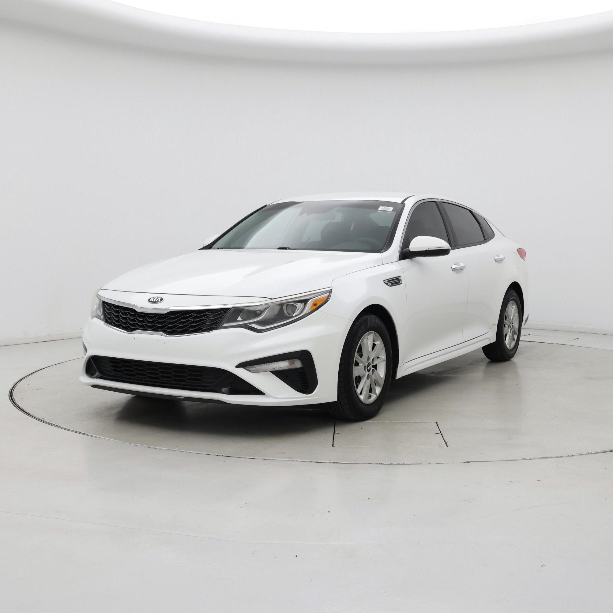 Thumbnail: 2019 Kia Optima - 4