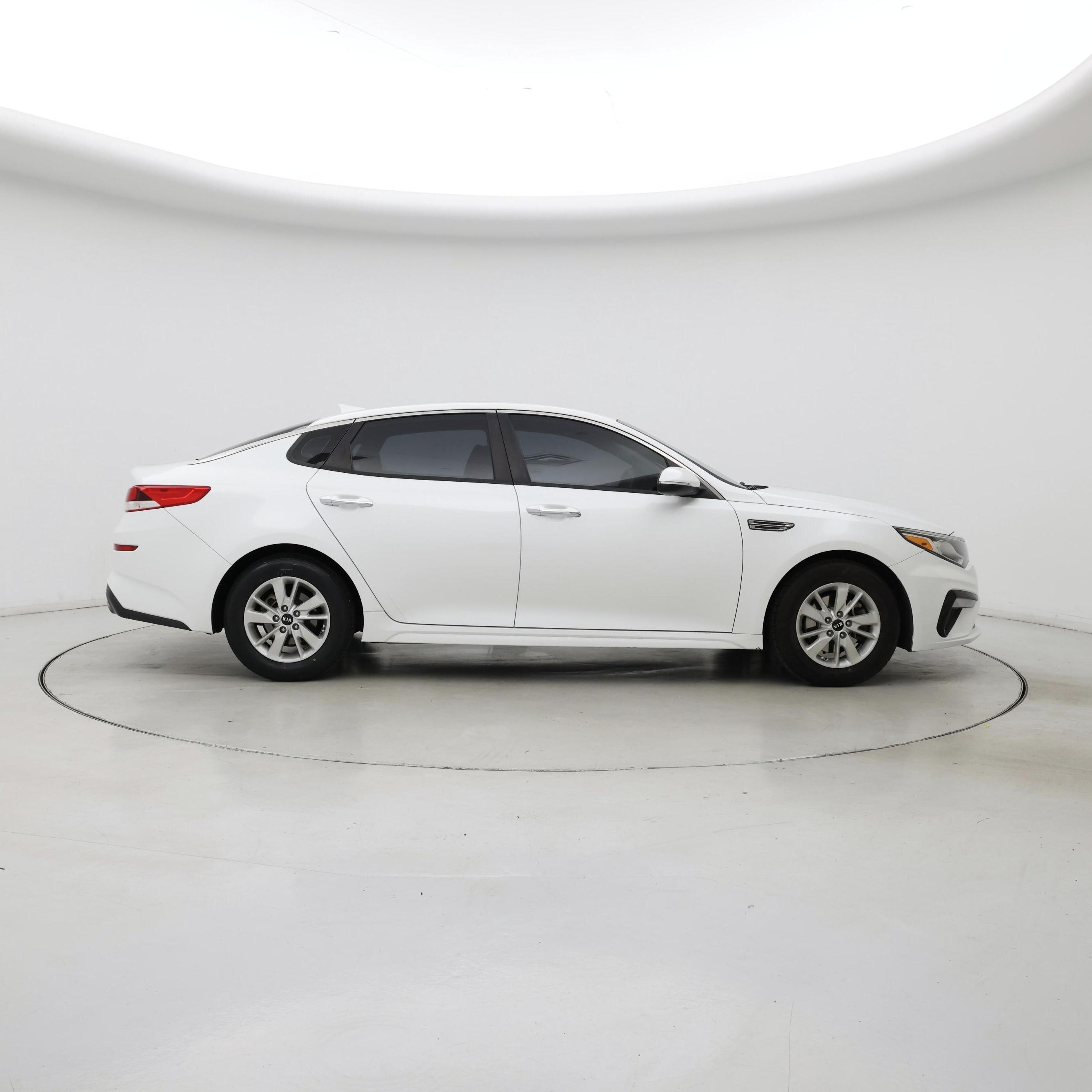 Thumbnail: 2019 Kia Optima - 7