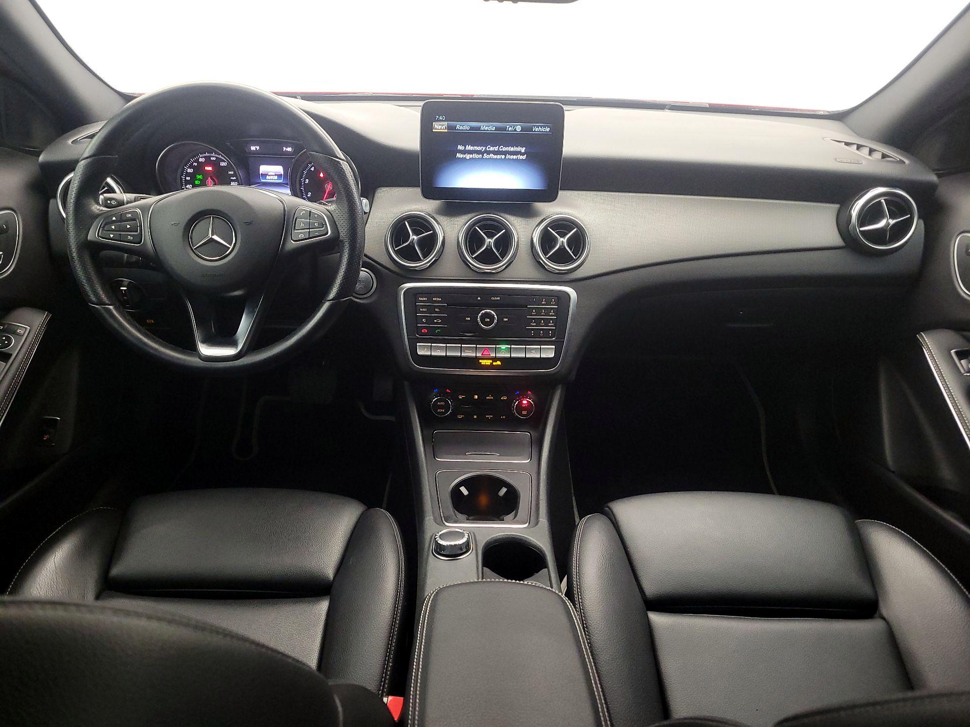 Thumbnail: 2020 Mercedes-Benz GLA - 9