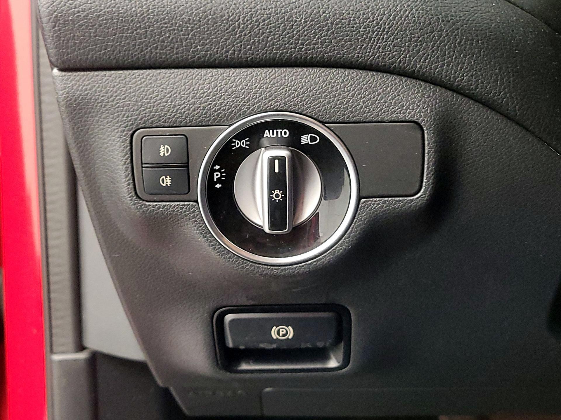 Thumbnail: 2020 Mercedes-Benz GLA - 13