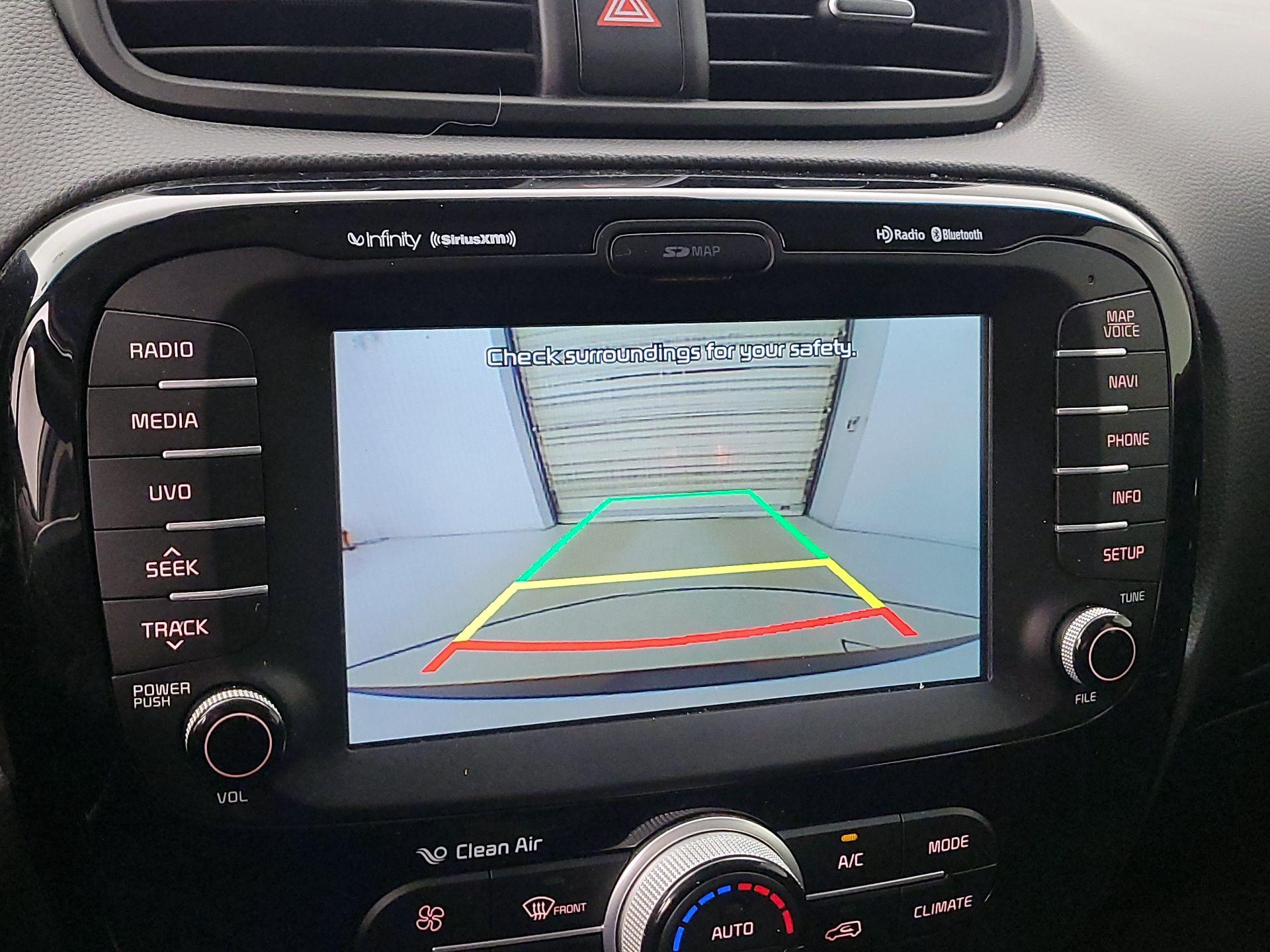 Thumbnail: 2016 Kia Soul - 14