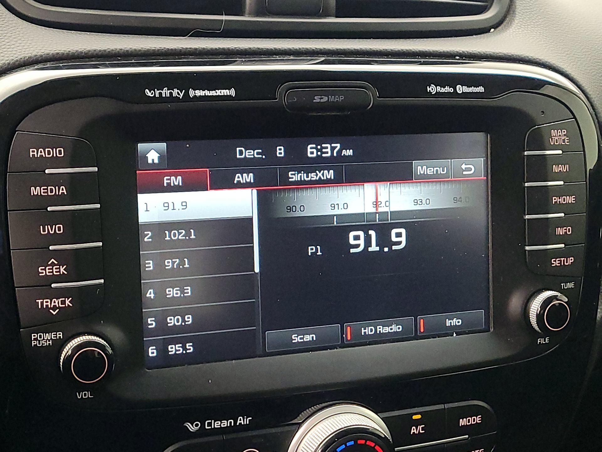 Thumbnail: 2016 Kia Soul - 15