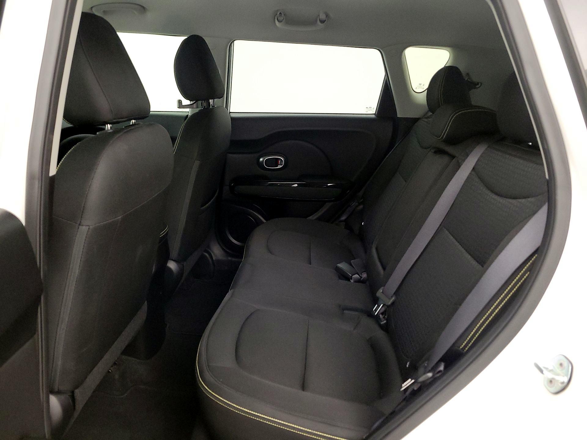 Thumbnail: 2016 Kia Soul - 19