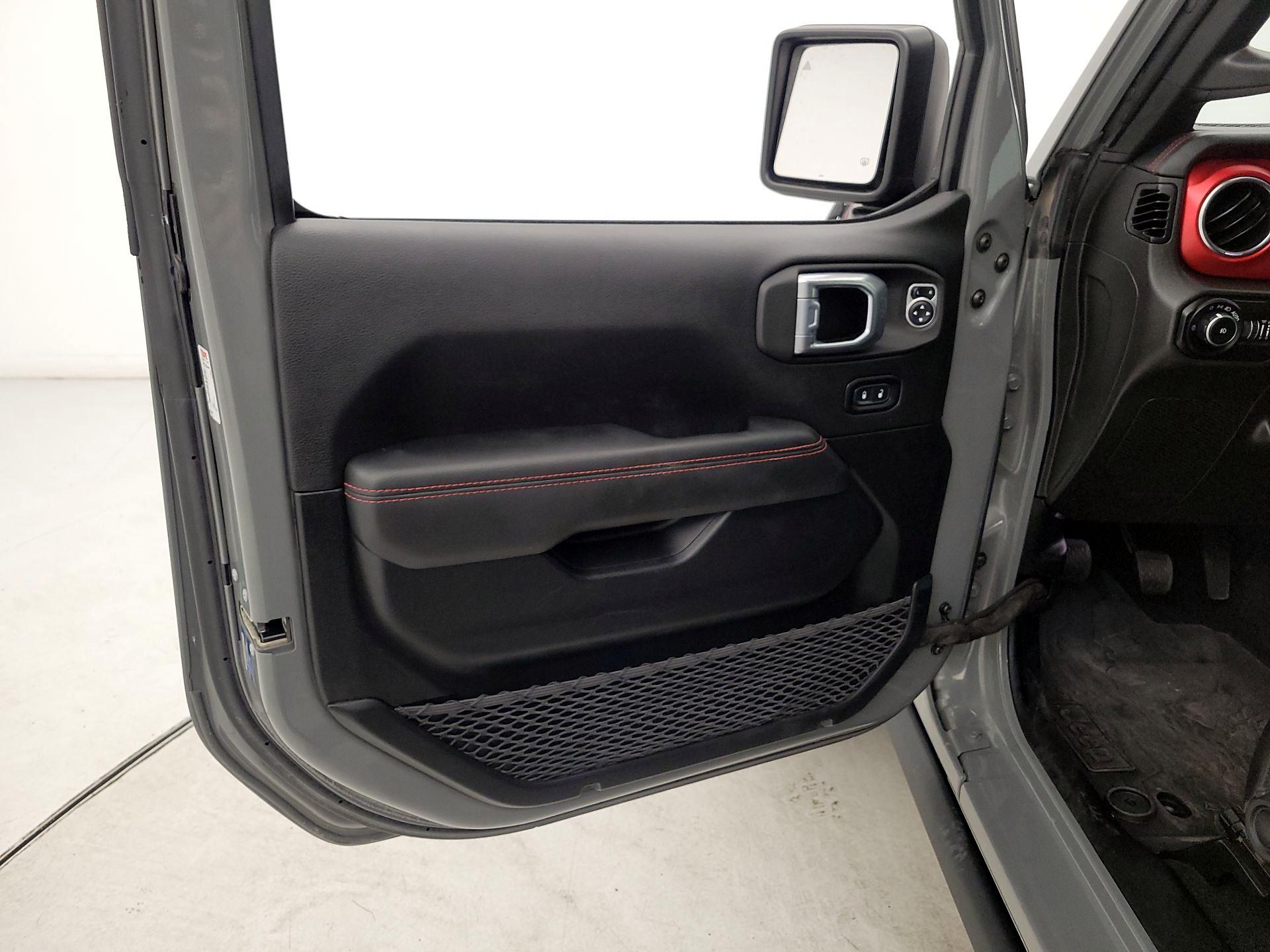 Thumbnail: 2021 Jeep Wrangler - 12