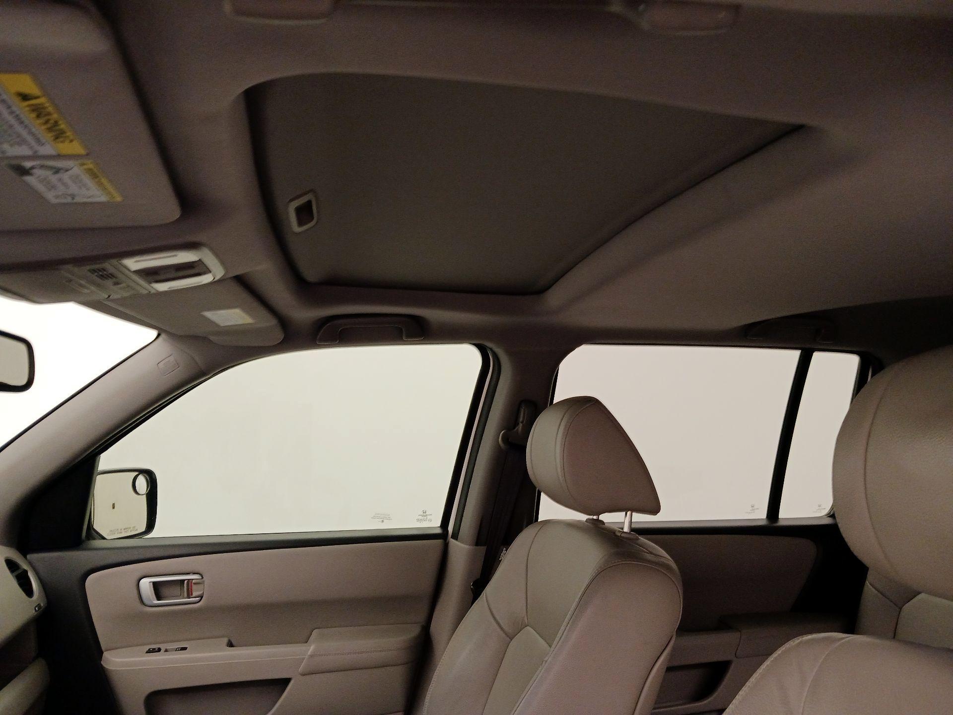 Thumbnail: 2015 Honda Pilot - 19