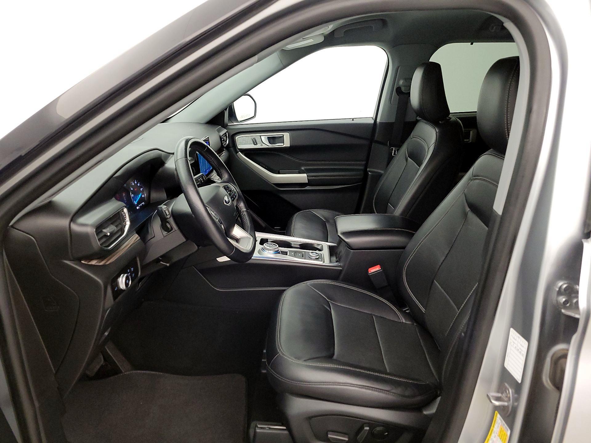 Thumbnail: 2023 Ford Explorer - 11