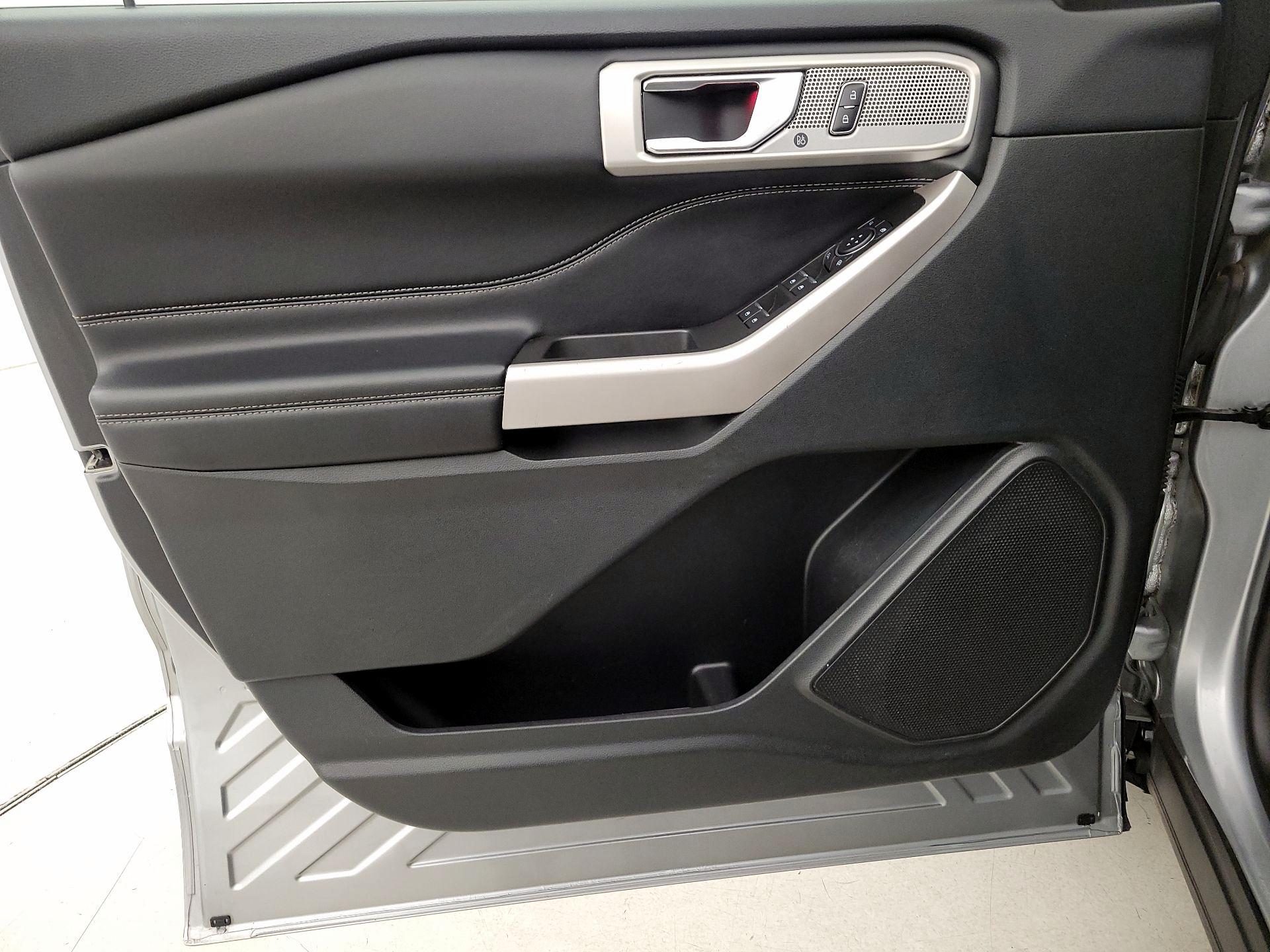 Thumbnail: 2023 Ford Explorer - 12