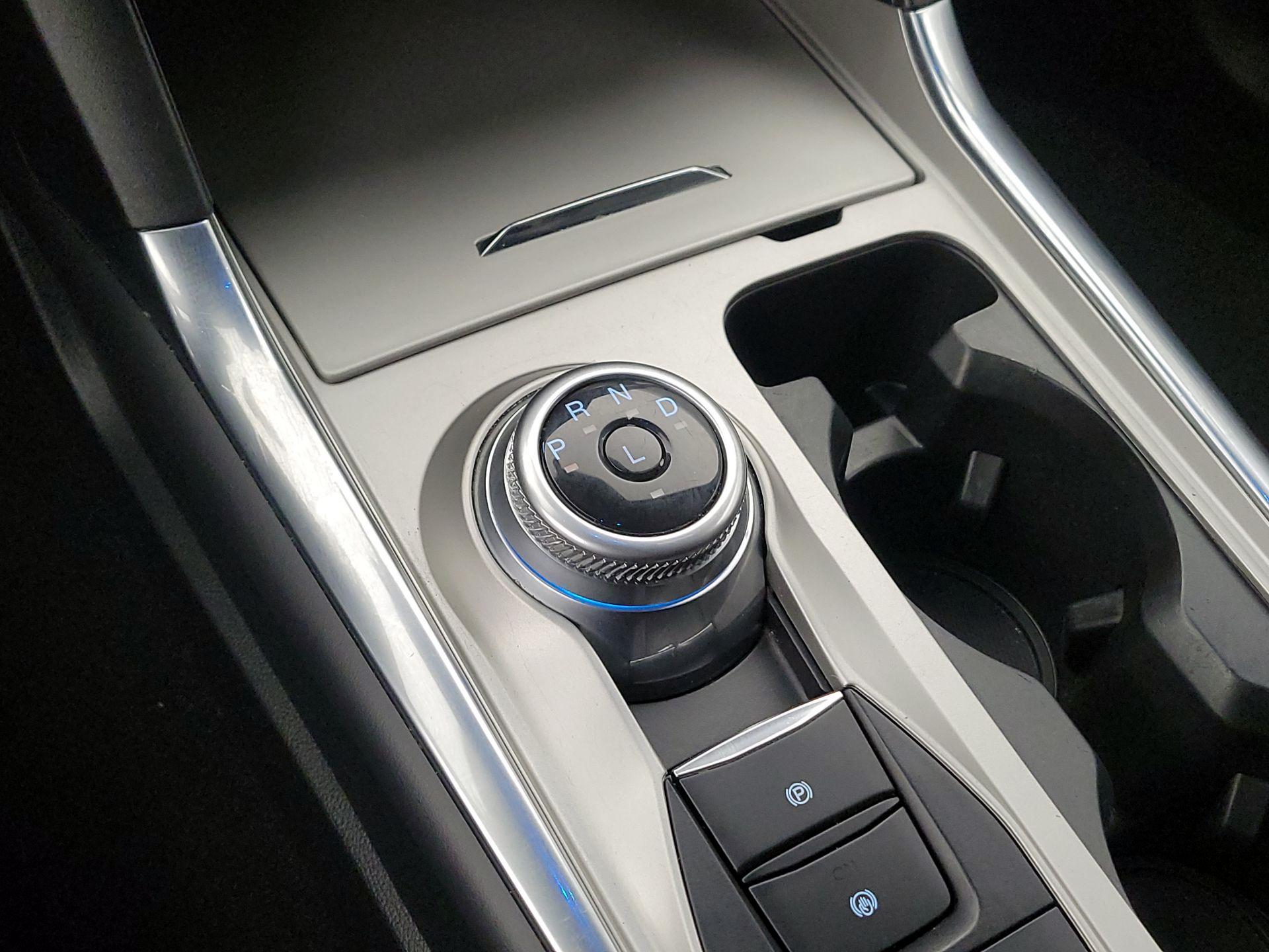 Thumbnail: 2023 Ford Explorer - 18