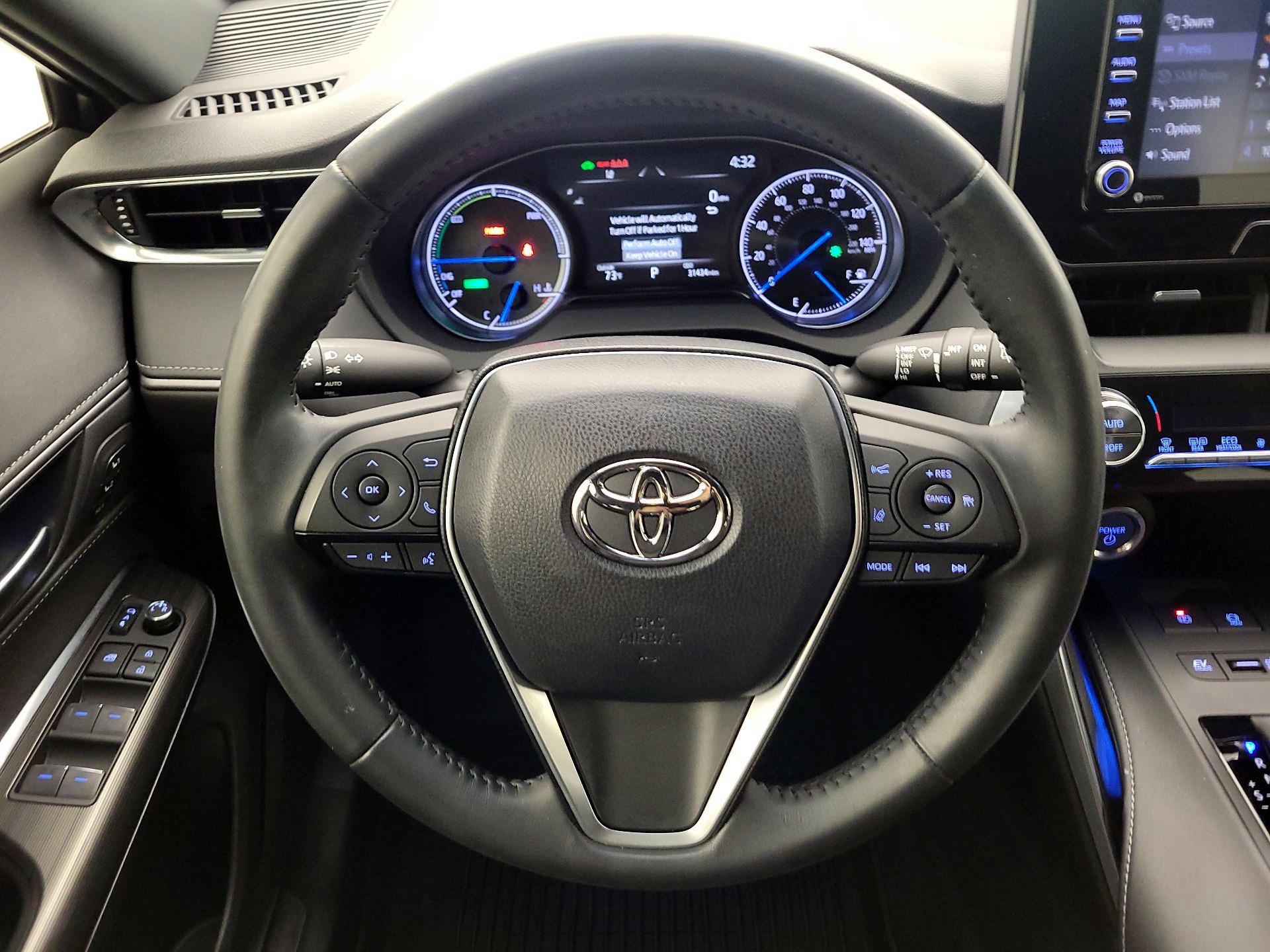 Thumbnail: 2022 Toyota Venza - 10