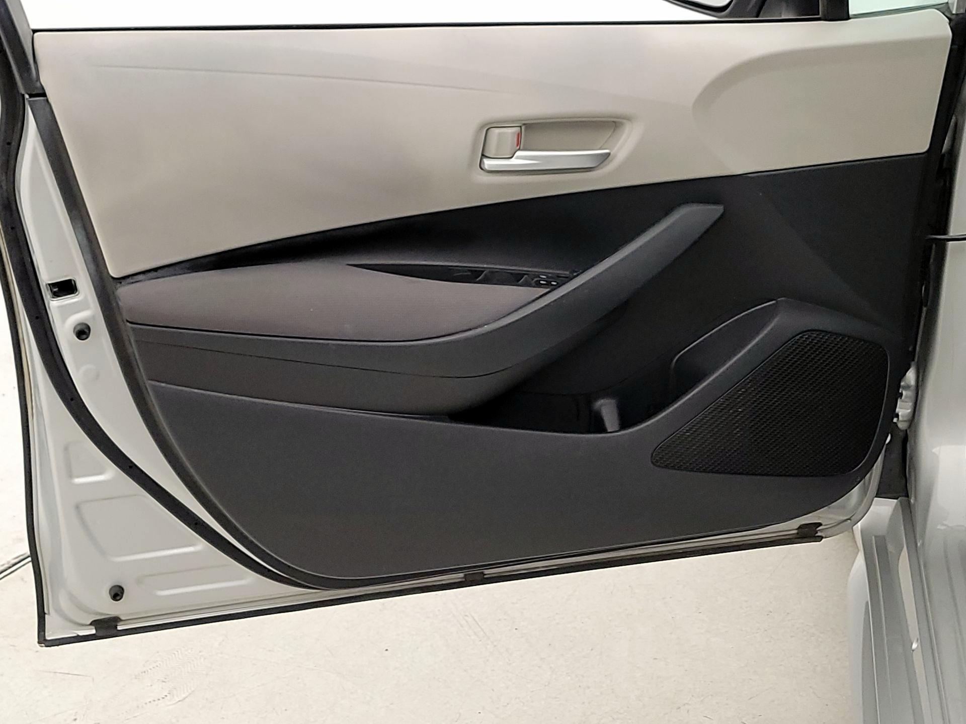 Thumbnail: 2020 Toyota Corolla - 12