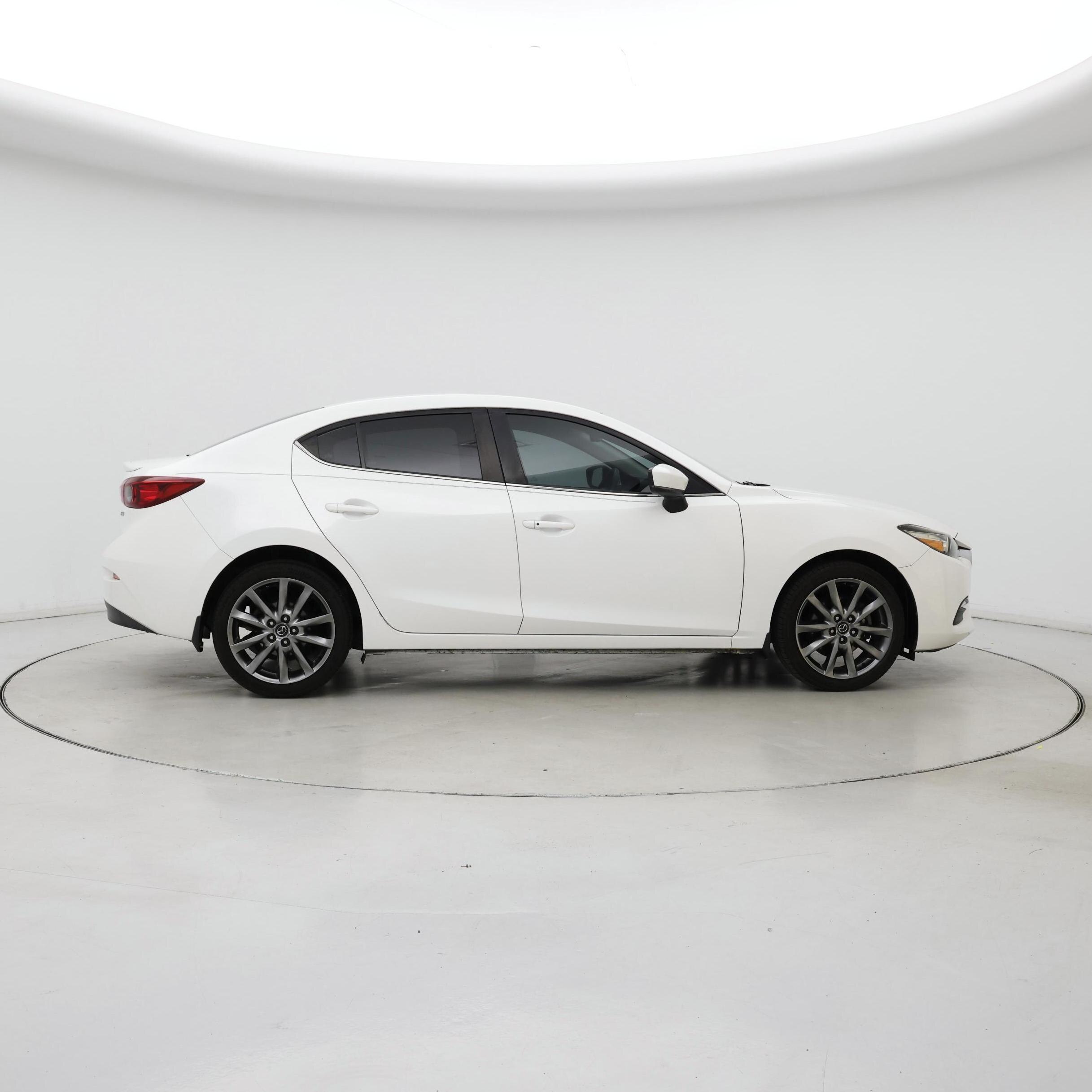 Thumbnail: 2018 Mazda Mazda3 - 7