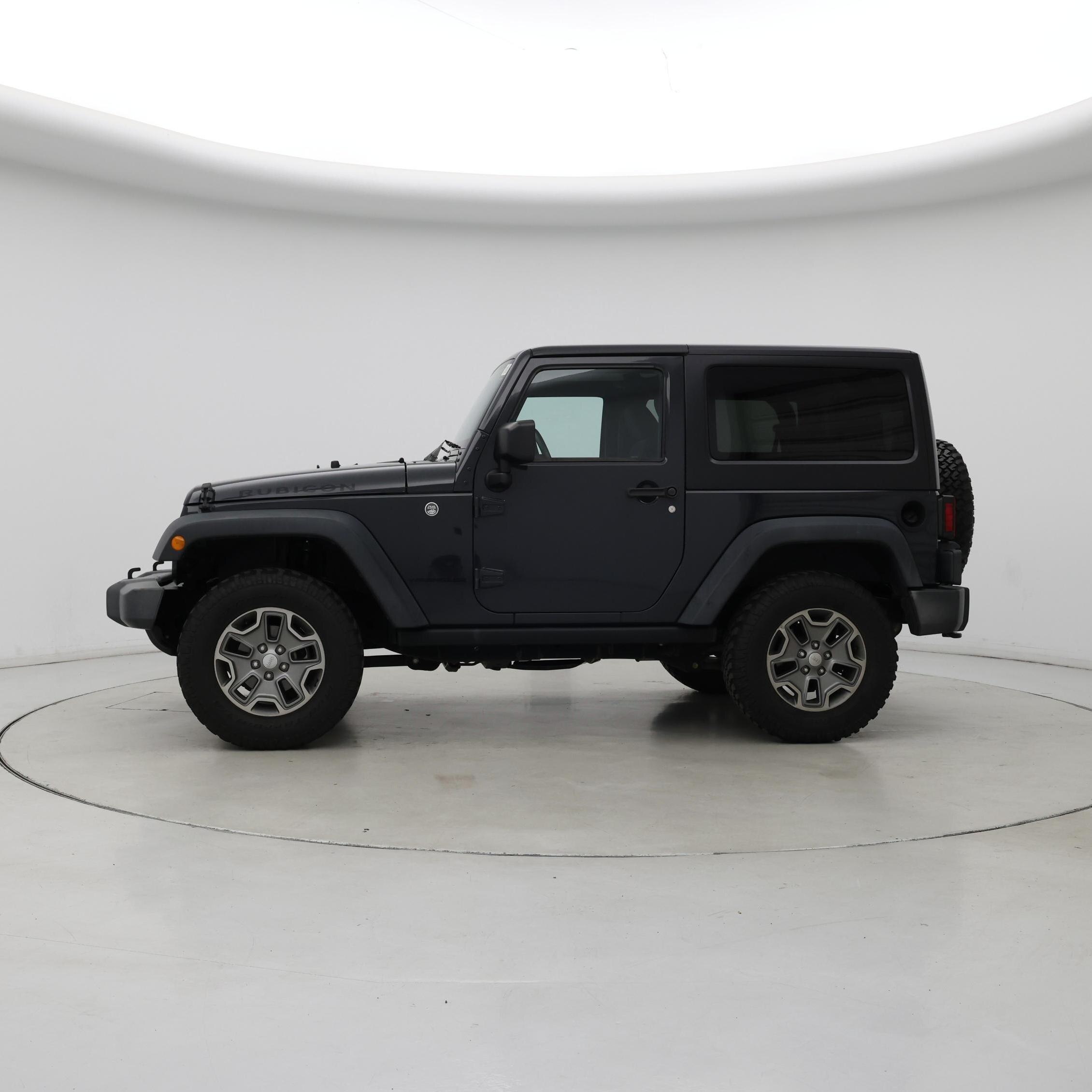 Thumbnail: 2016 Jeep Wrangler - 3