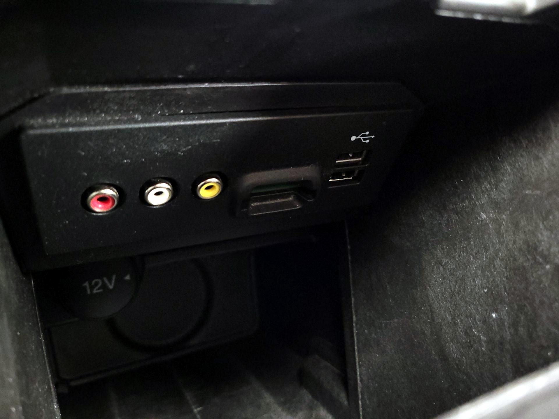 Thumbnail: 2015 Ford Escape - 18