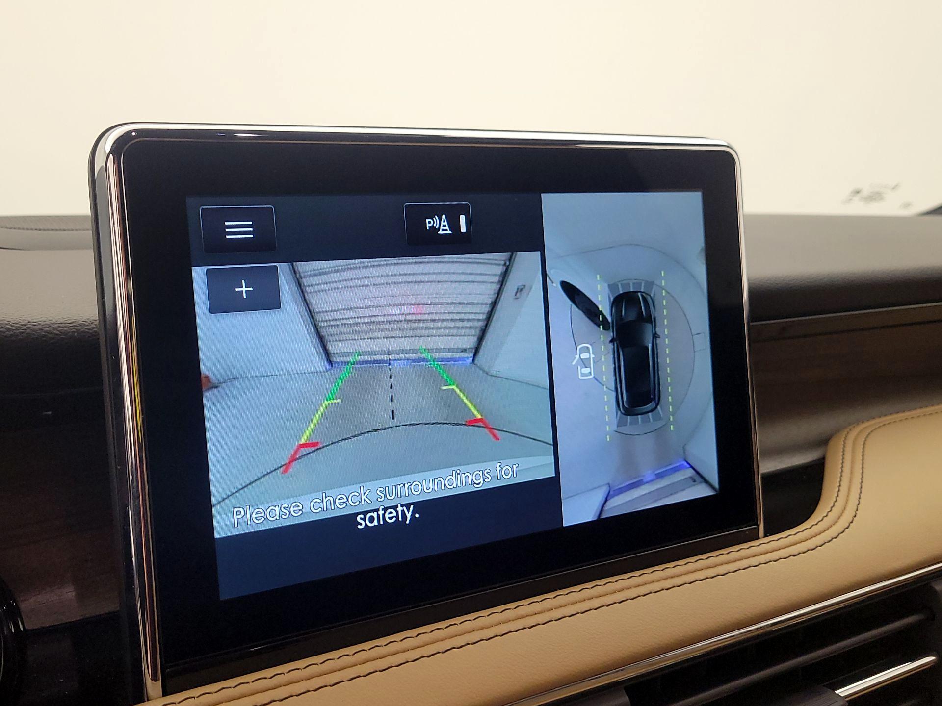 Thumbnail: 2022 Lincoln Corsair - 15