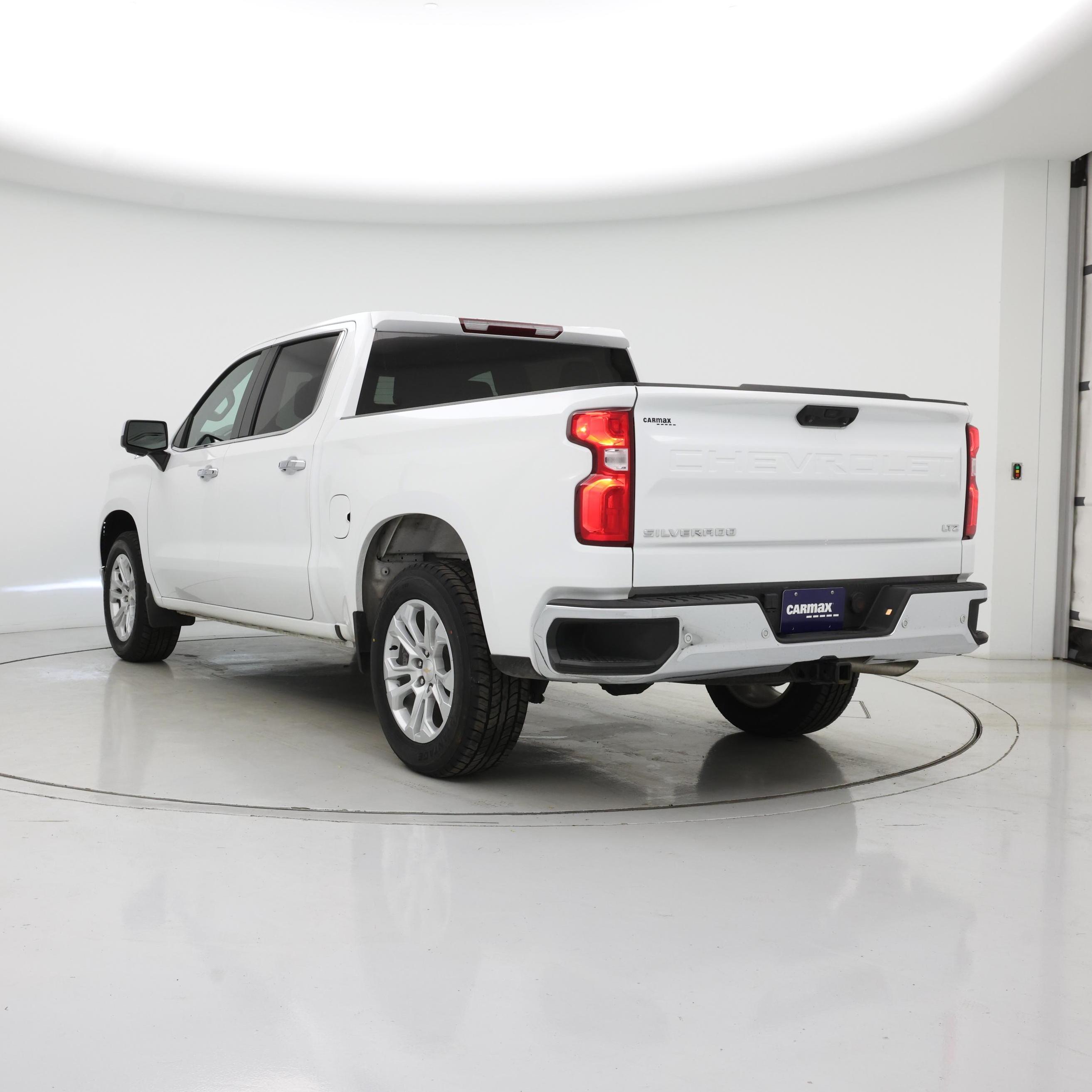 Thumbnail: 2022 Chevrolet Silverado 1500 - 2