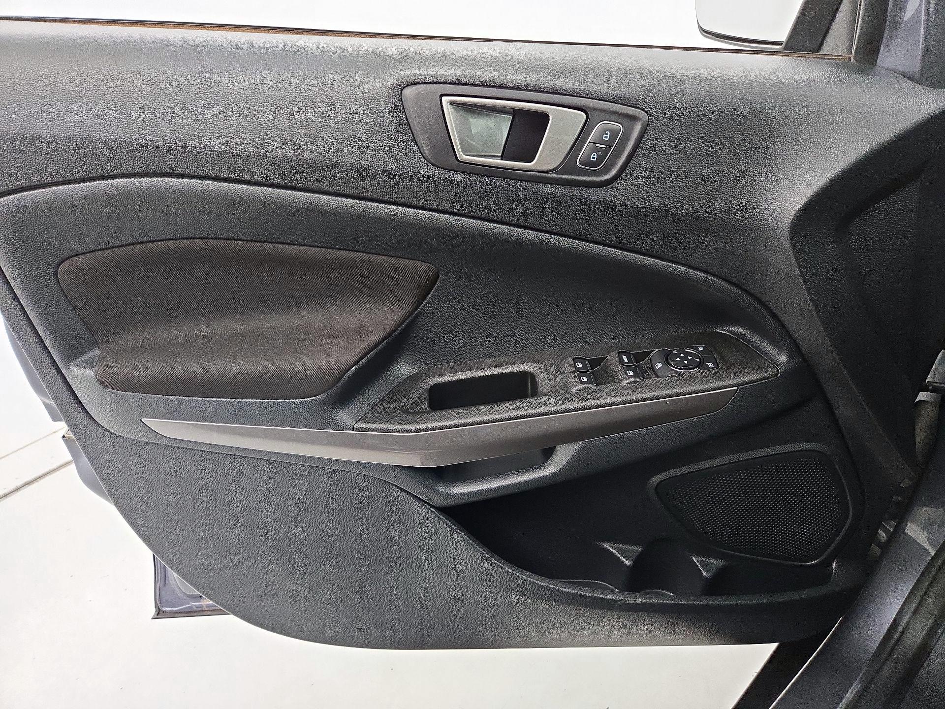 Thumbnail: 2021 Ford EcoSport - 12