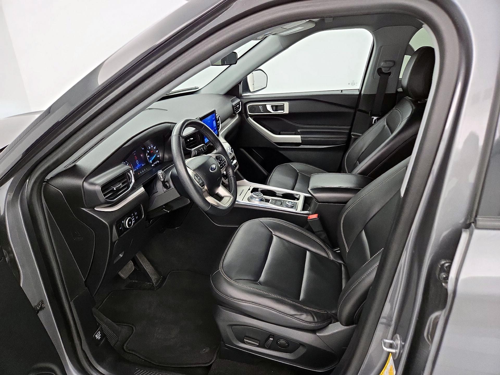 Thumbnail: 2024 Ford Explorer - 11