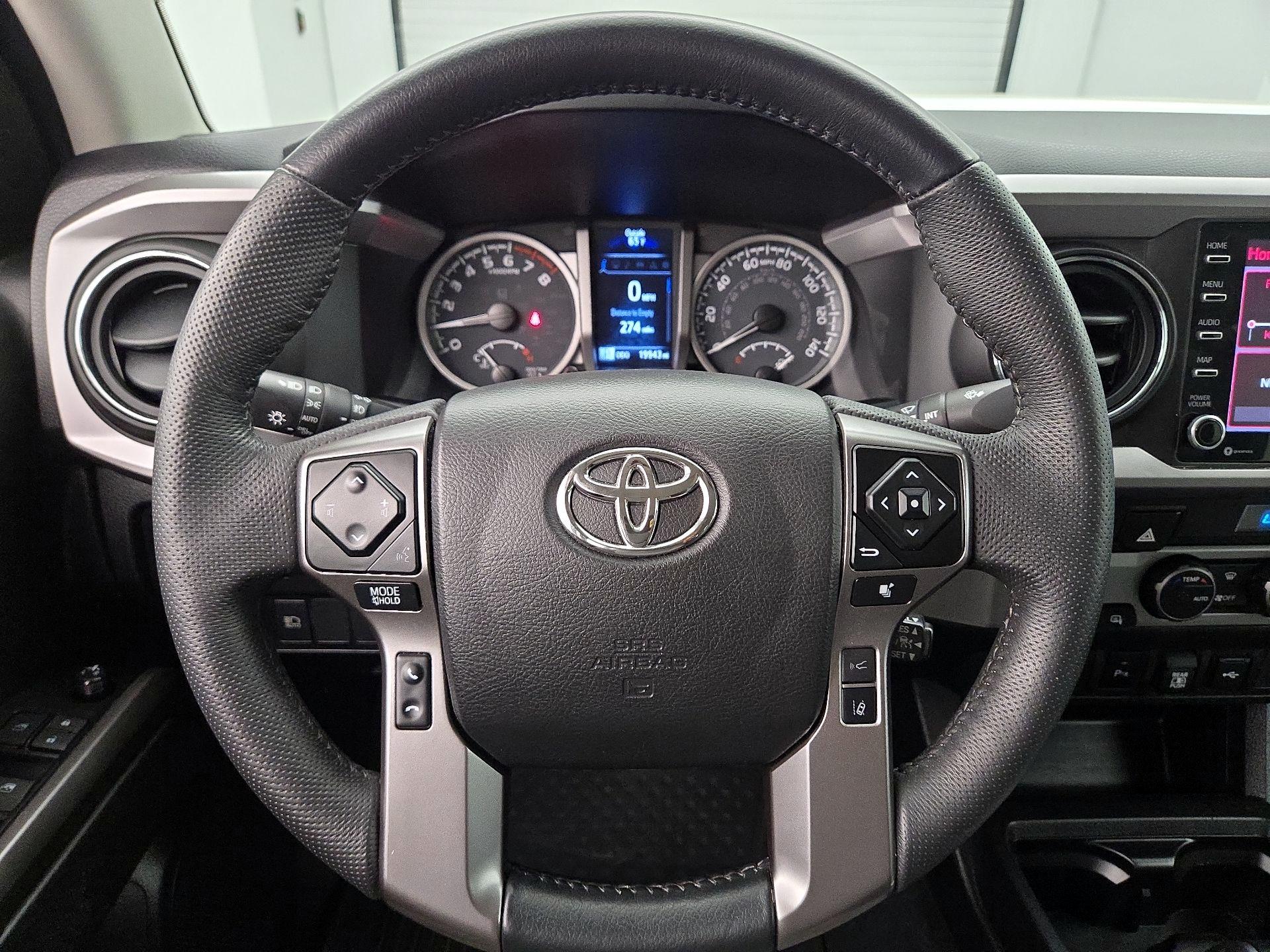 Thumbnail: 2022 Toyota Tacoma - 10