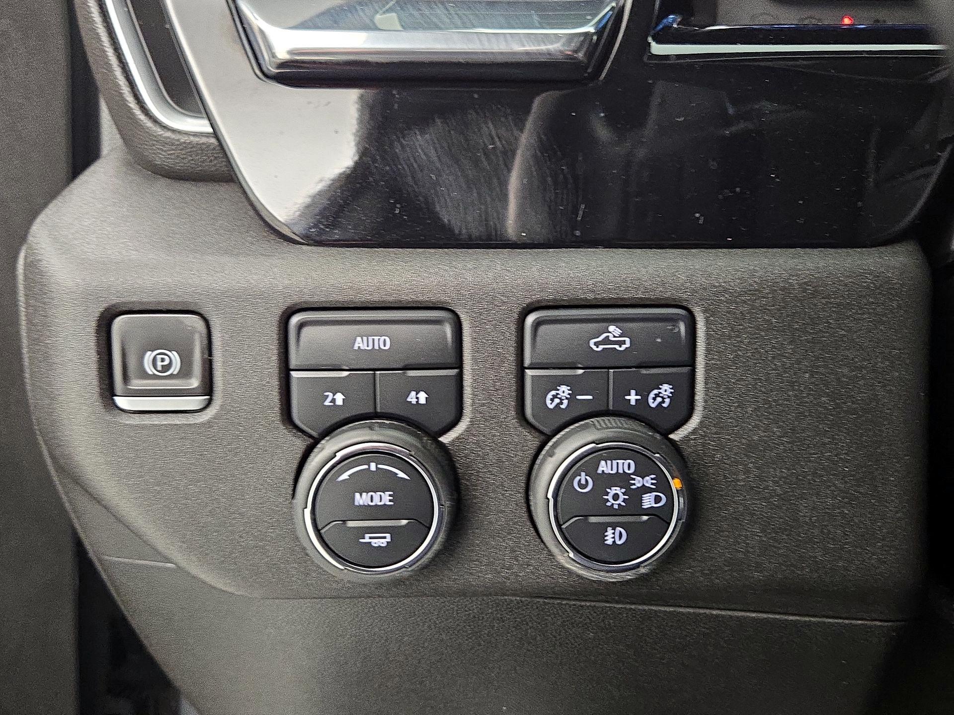 Thumbnail: 2024 Chevrolet Silverado 1500 - 13