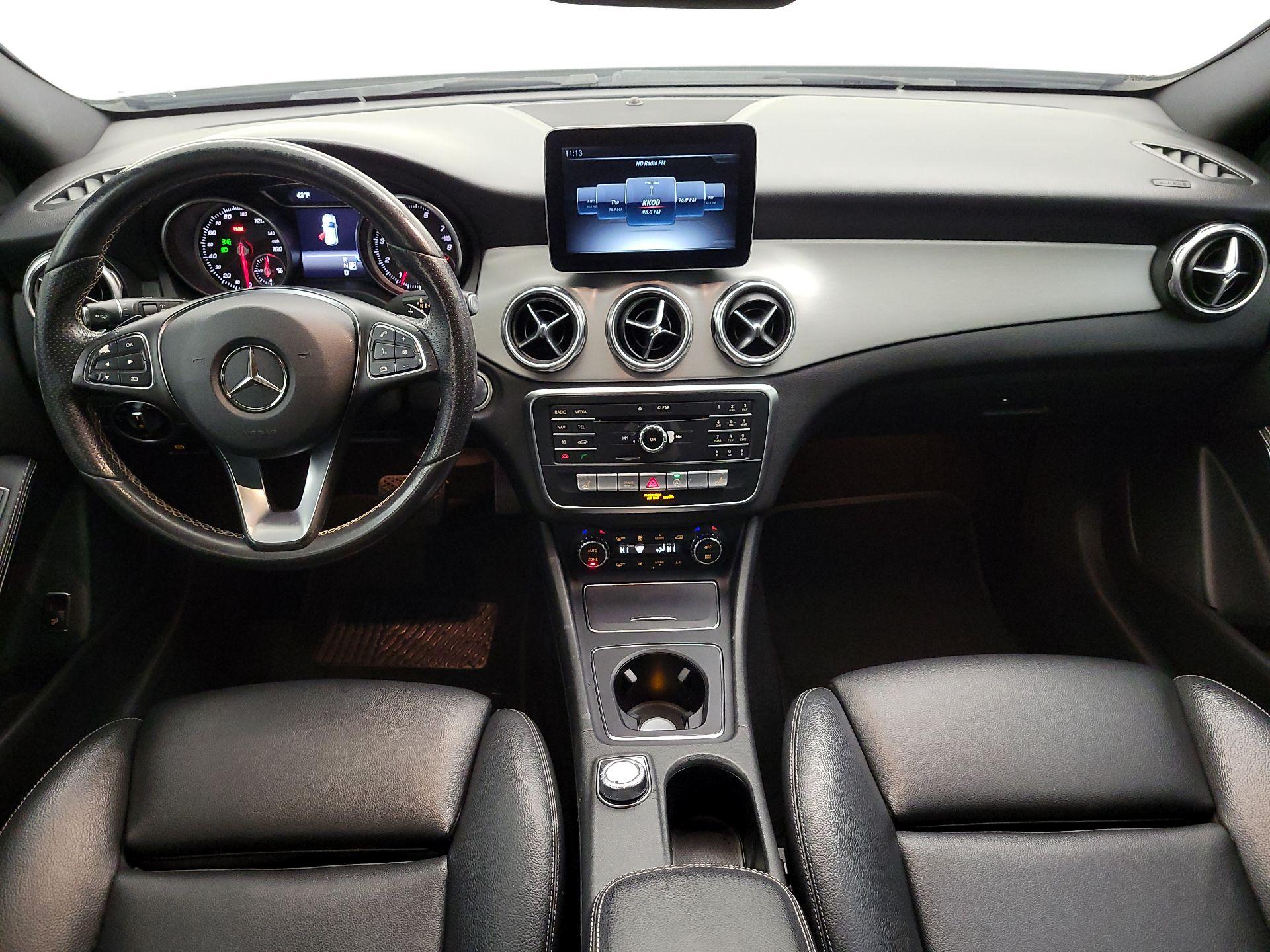 Thumbnail: 2018 Mercedes-Benz GLA - 9