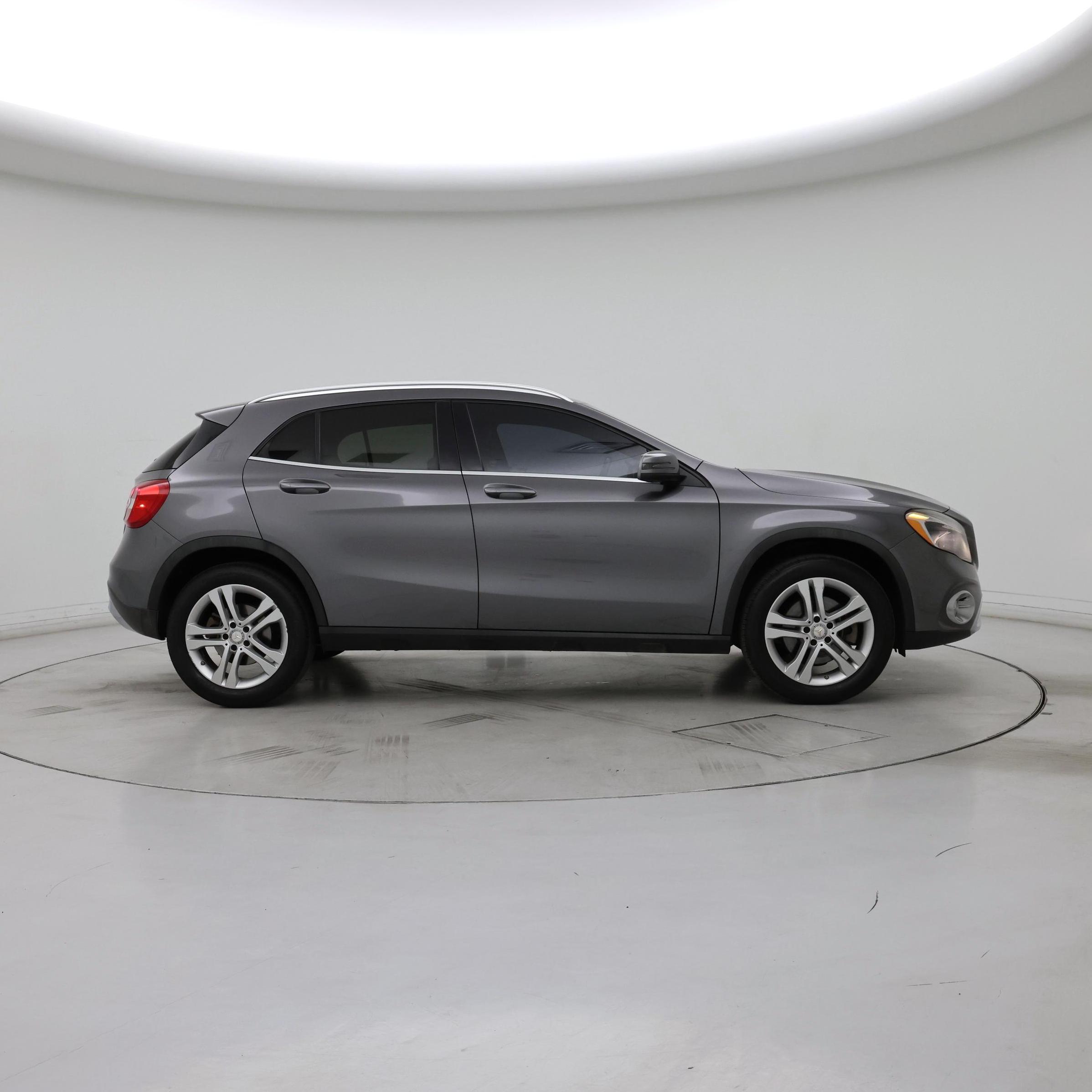 Thumbnail: 2018 Mercedes-Benz GLA - 7