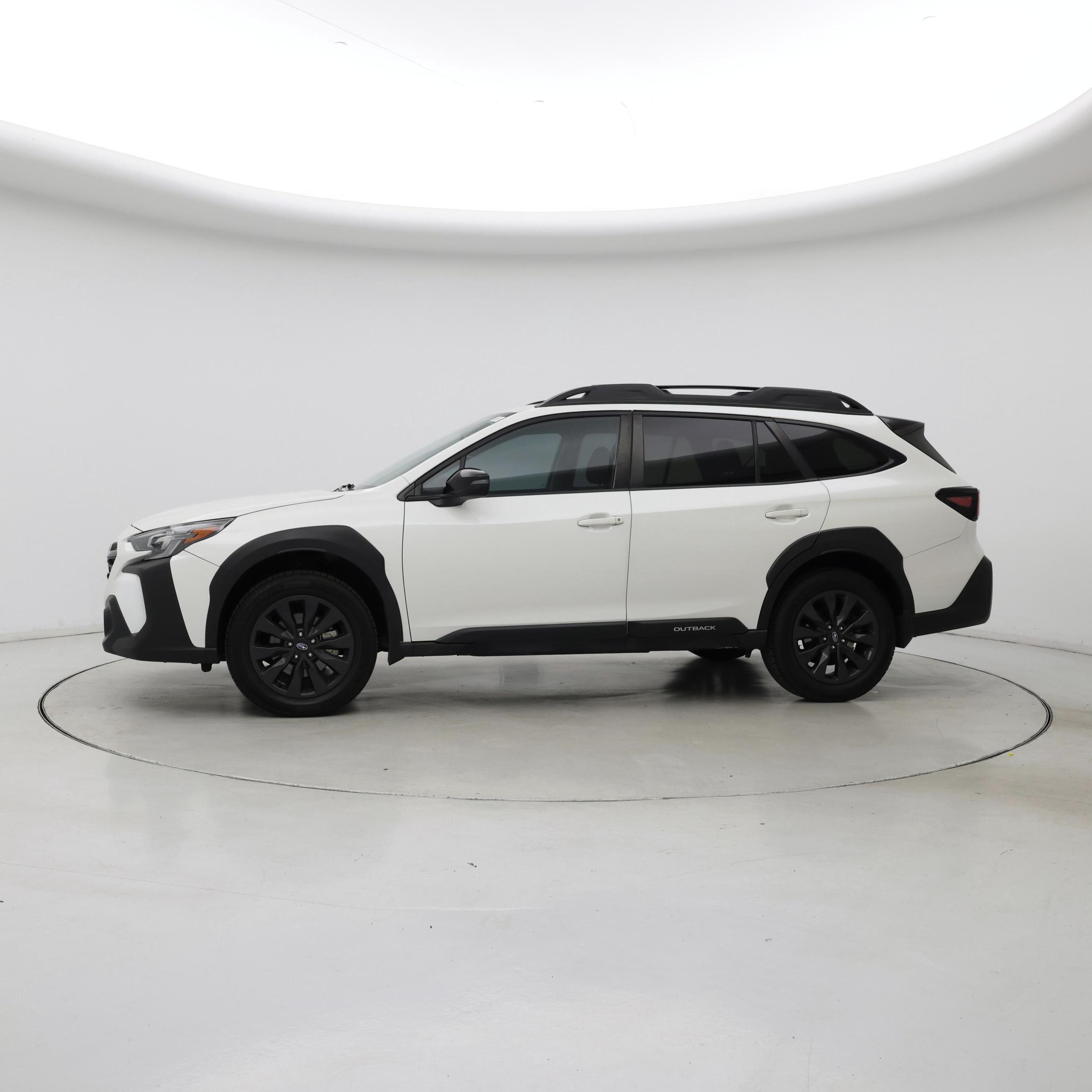 Thumbnail: 2023 Subaru Outback - 3