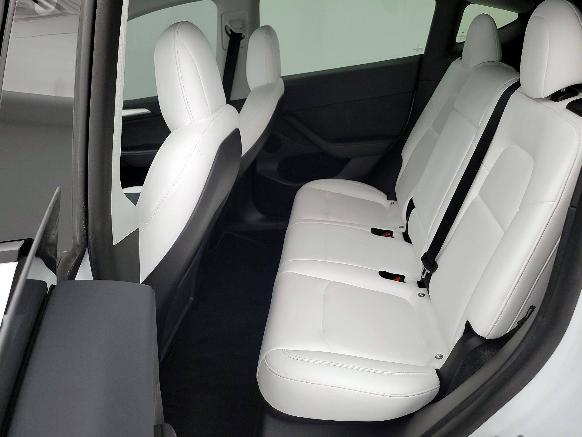 Thumbnail: 2022 Tesla Model Y - 19