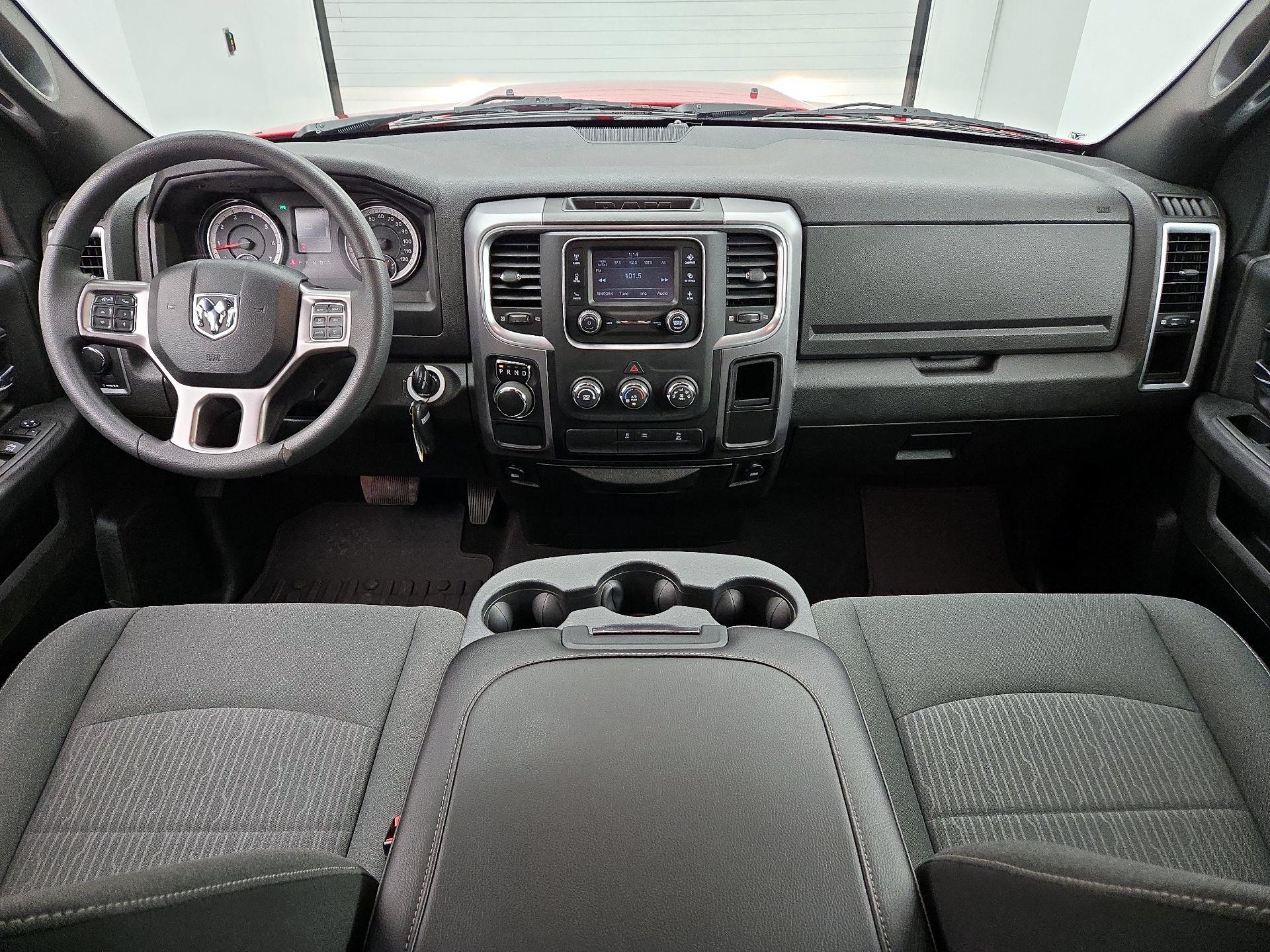 Thumbnail: 2022 RAM 1500 Classic - 9