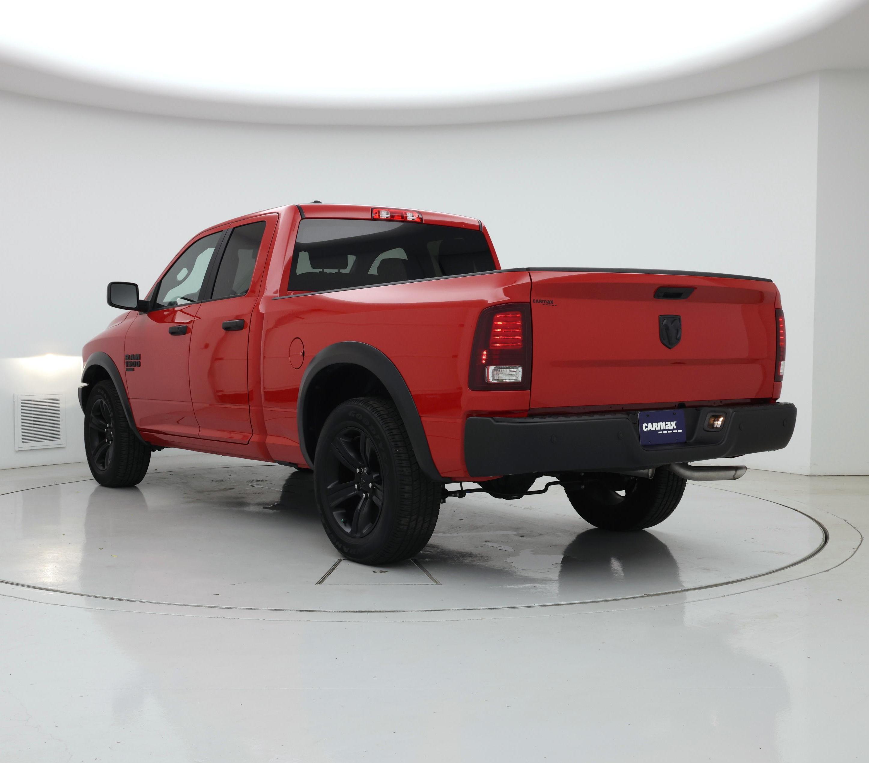 Thumbnail: 2022 RAM 1500 Classic - 2