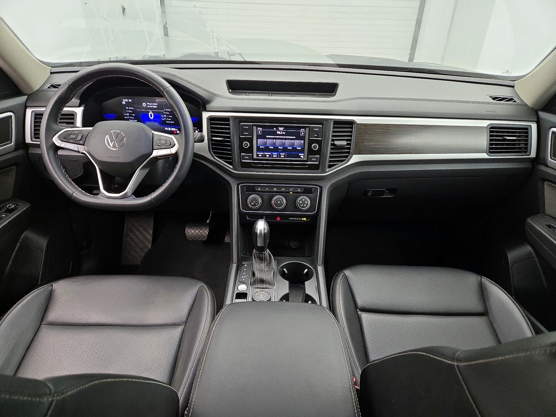 Thumbnail: 2023 Volkswagen Atlas - 9