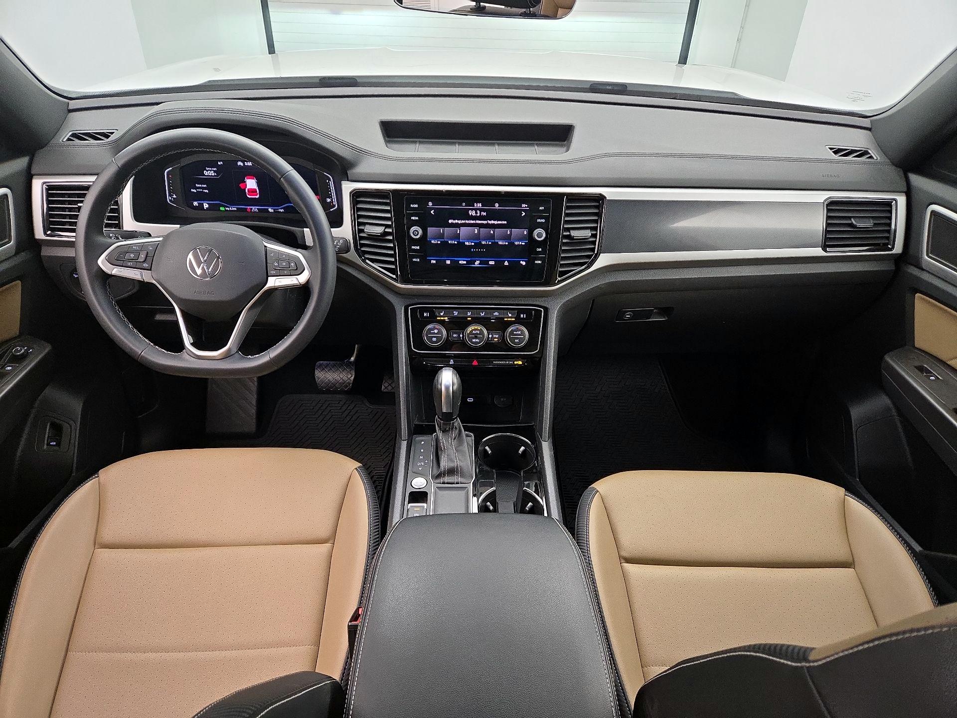 Thumbnail: 2022 Volkswagen Atlas - 9