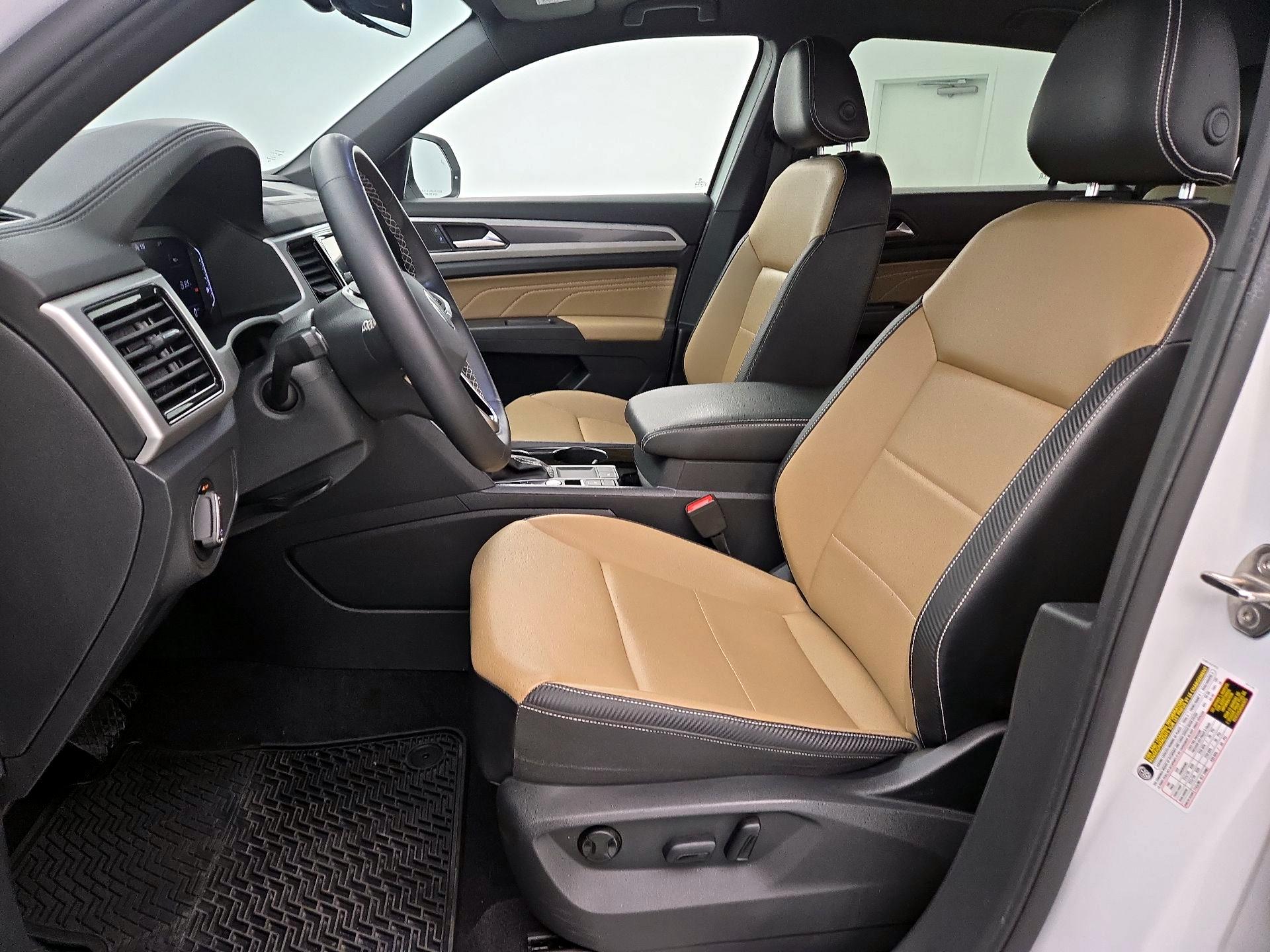 Thumbnail: 2022 Volkswagen Atlas - 11