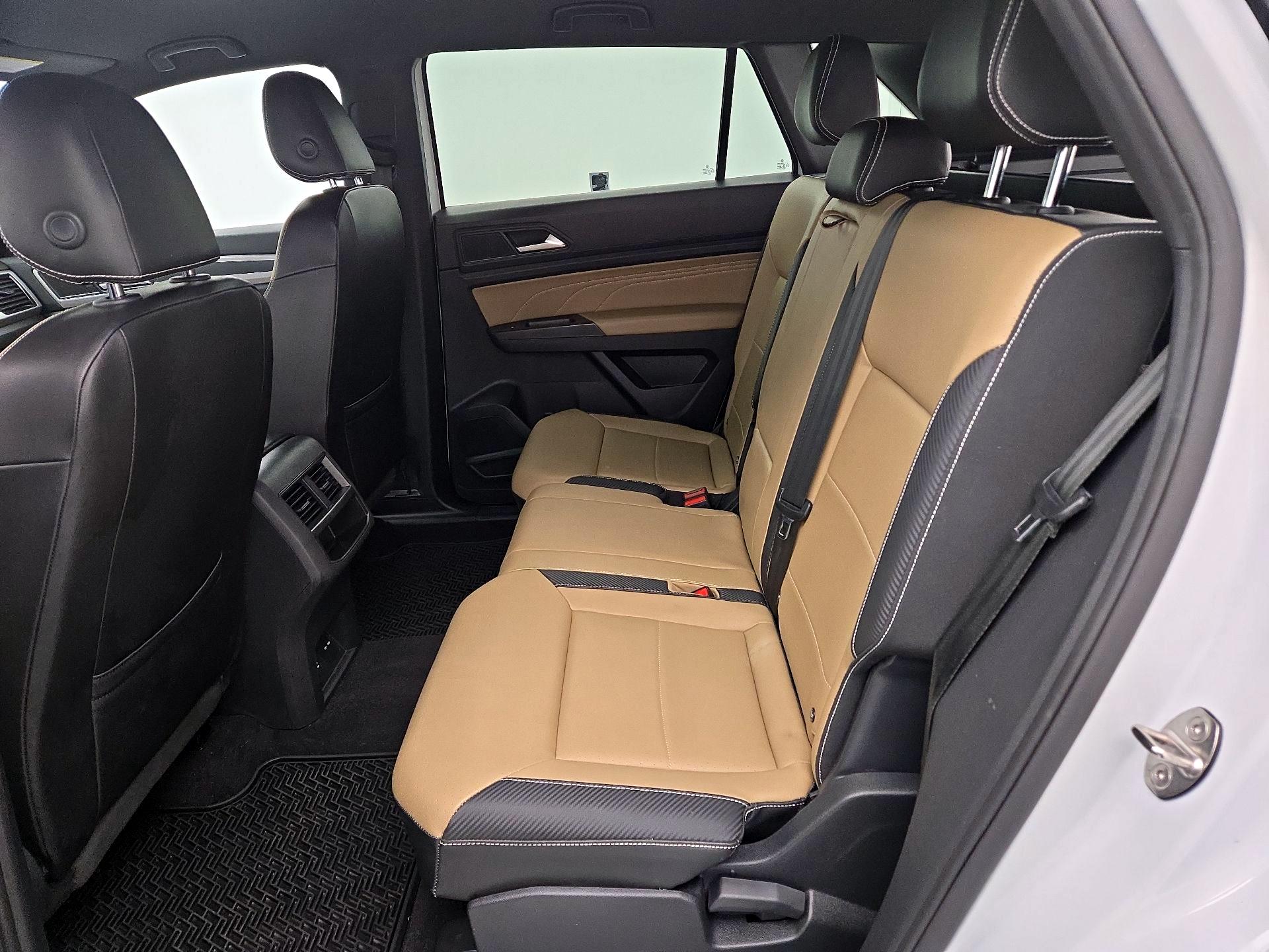 Thumbnail: 2022 Volkswagen Atlas - 19