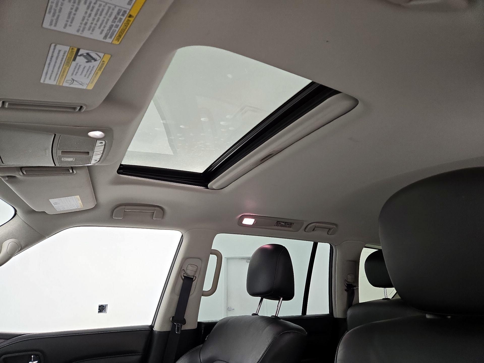 Thumbnail: 2024 INFINITI QX80 - 19