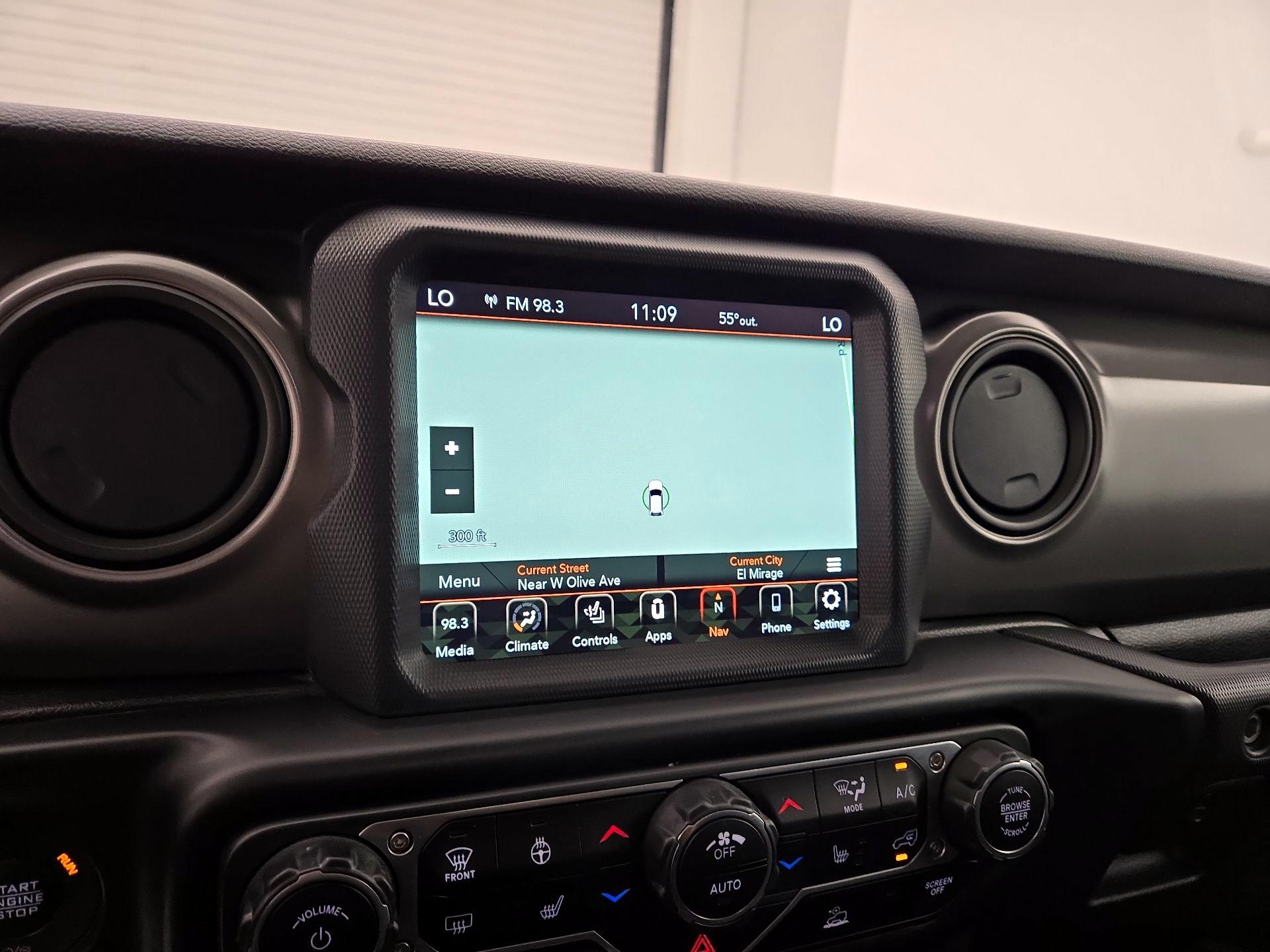 Thumbnail: 2021 Jeep Gladiator - 14