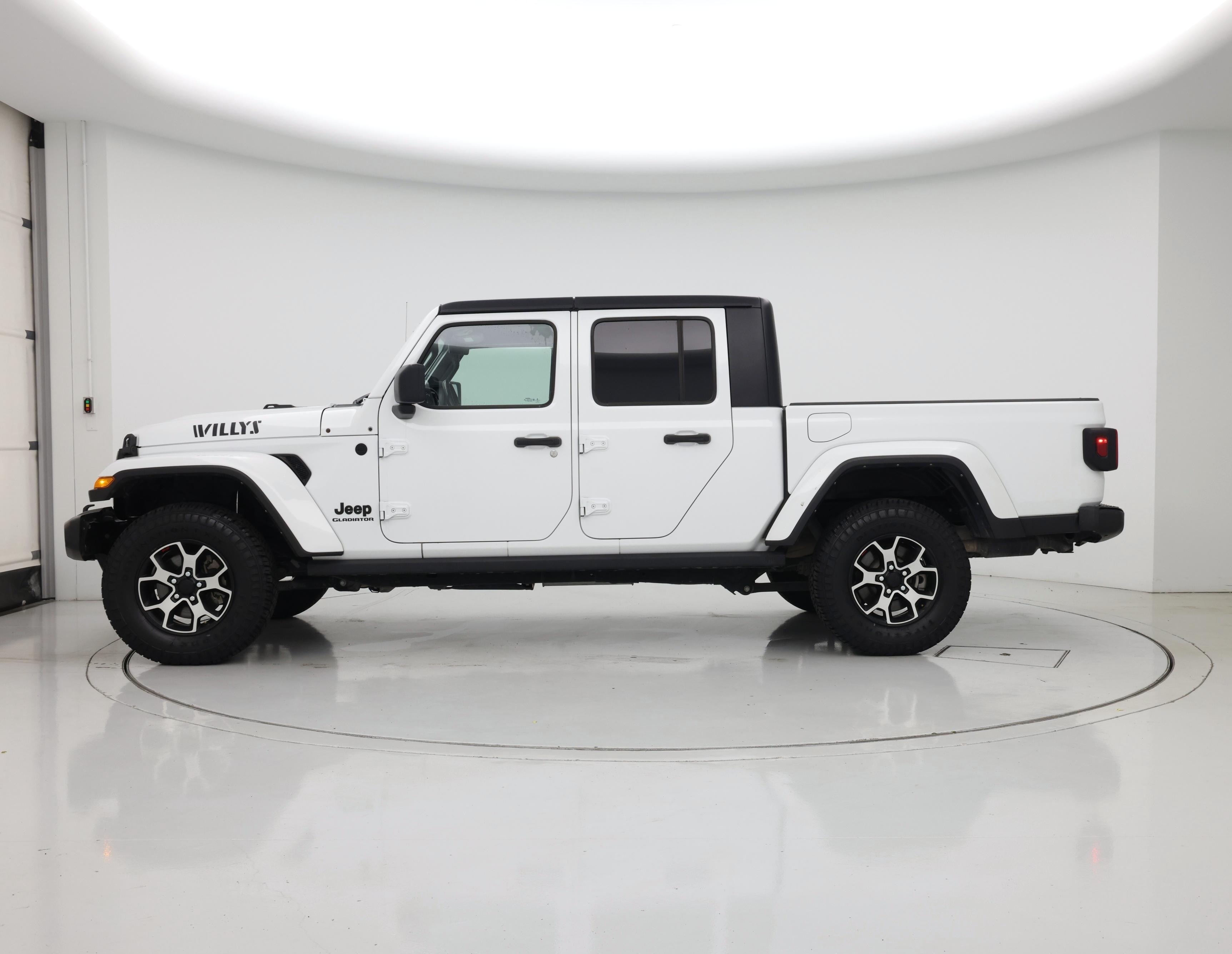 Thumbnail: 2021 Jeep Gladiator - 3