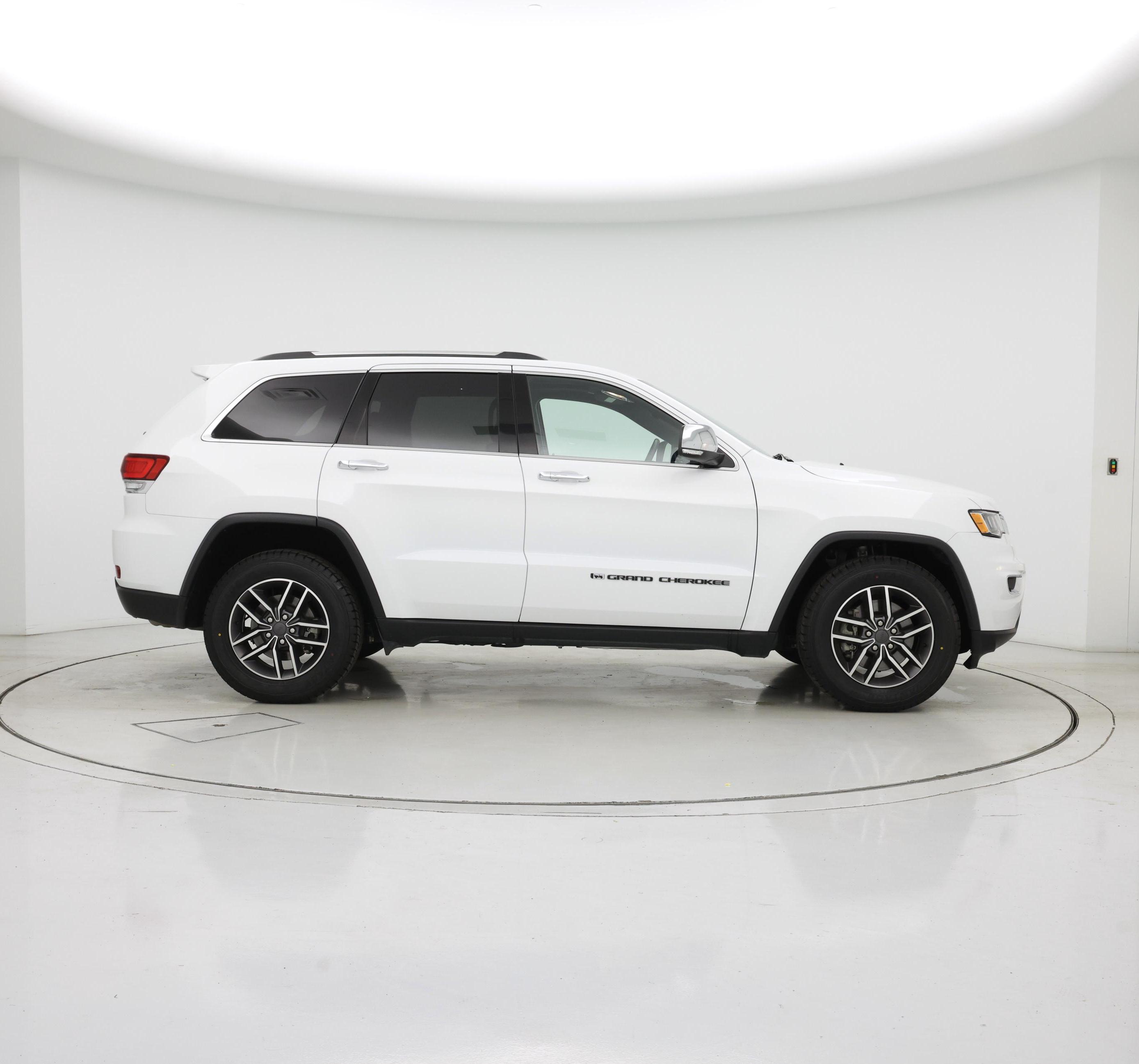 Thumbnail: 2022 Jeep Grand Cherokee - 7