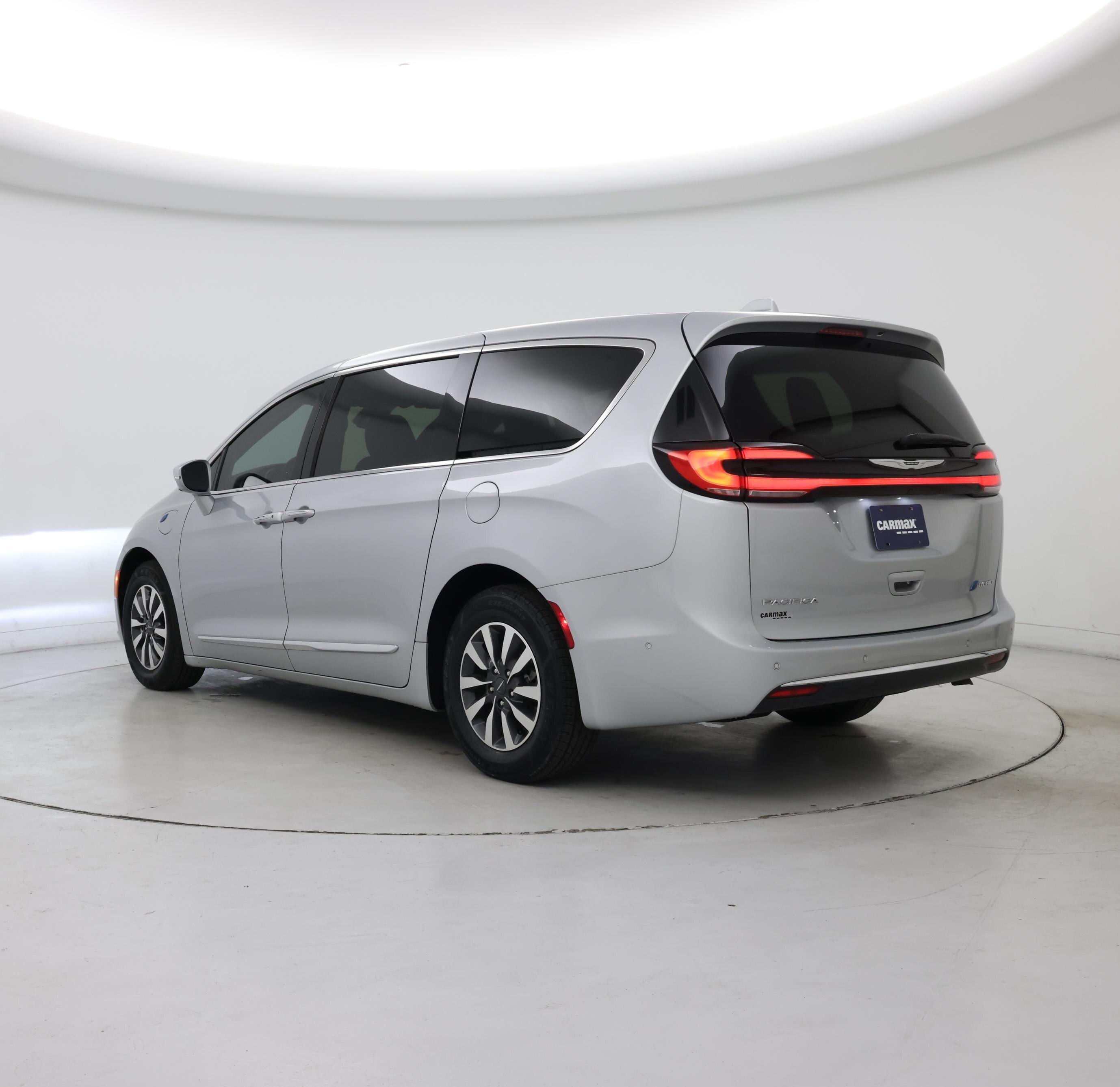 Thumbnail: 2022 Chrysler Pacifica - 2