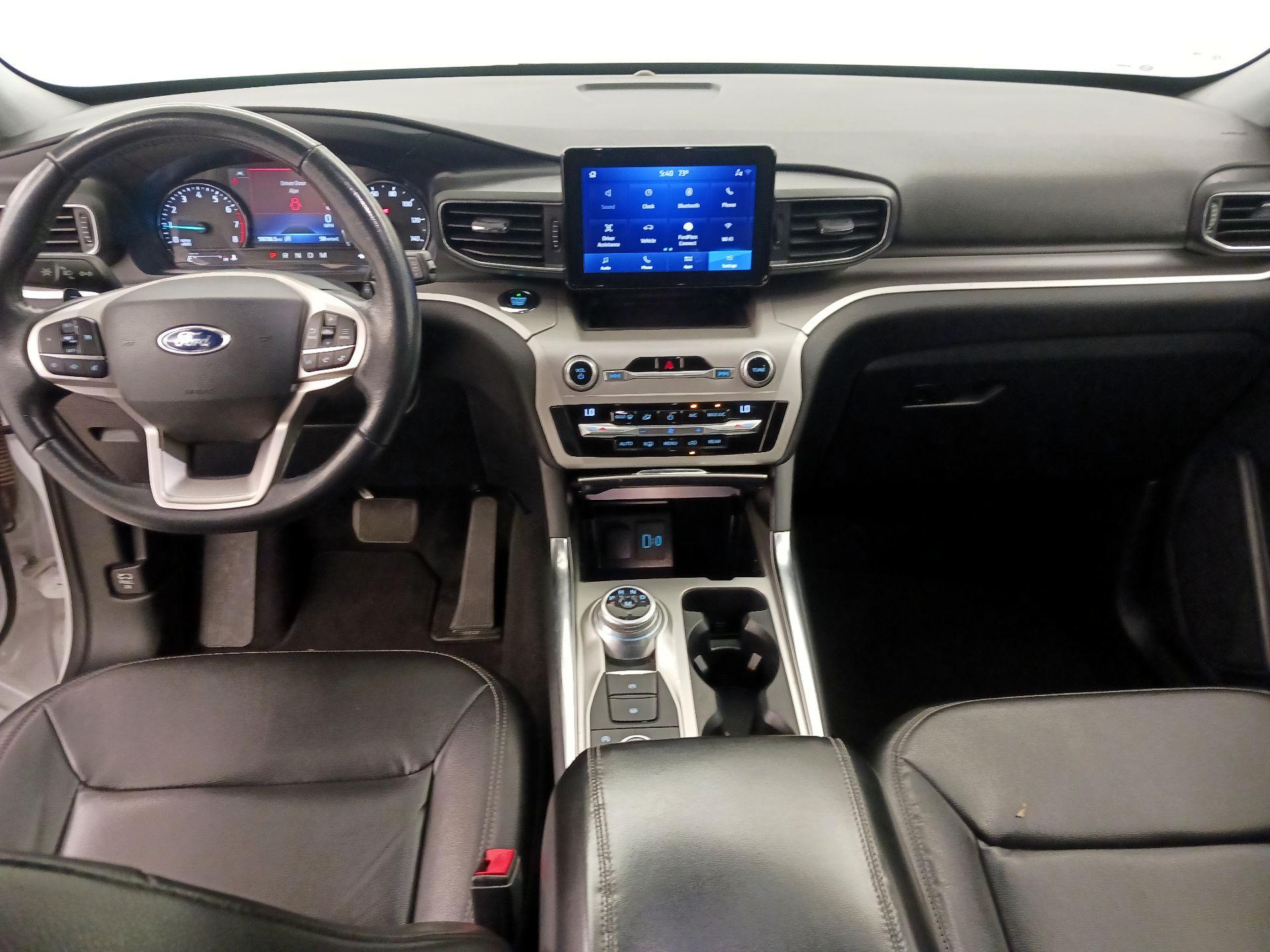 Thumbnail: 2020 Ford Explorer - 9