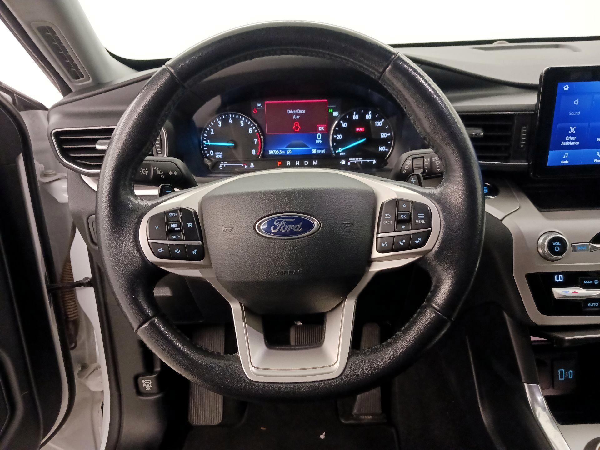 Thumbnail: 2020 Ford Explorer - 10