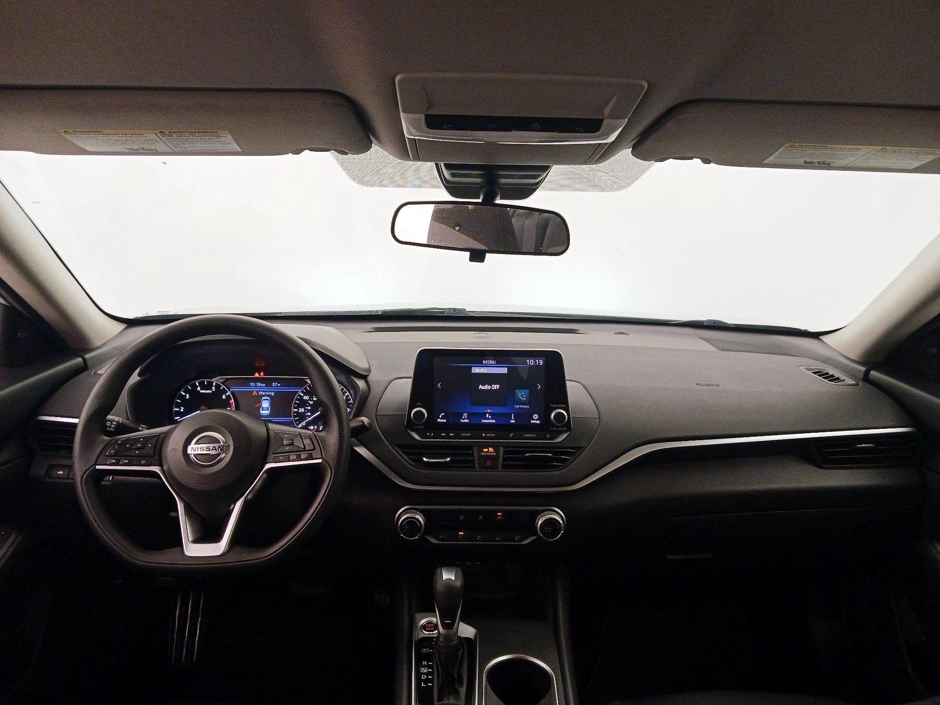 Thumbnail: 2022 Nissan Altima - 9