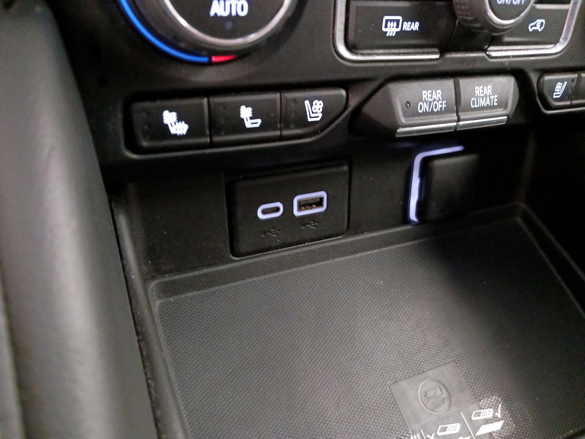 Thumbnail: 2023 Chevrolet Suburban - 19