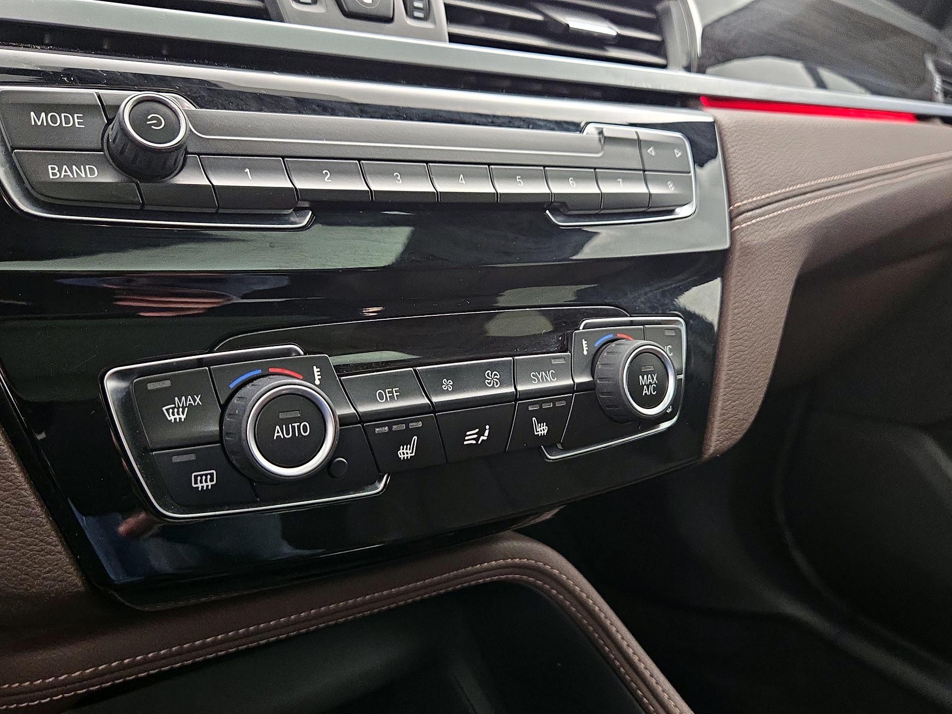 Thumbnail: 2021 BMW X1 - 17