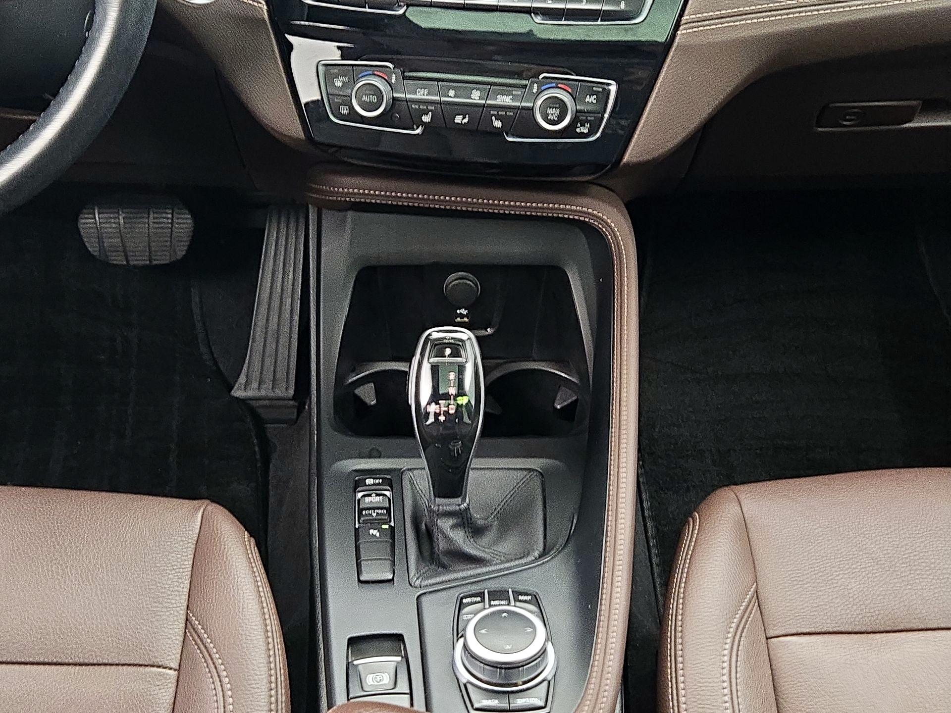 Thumbnail: 2021 BMW X1 - 18