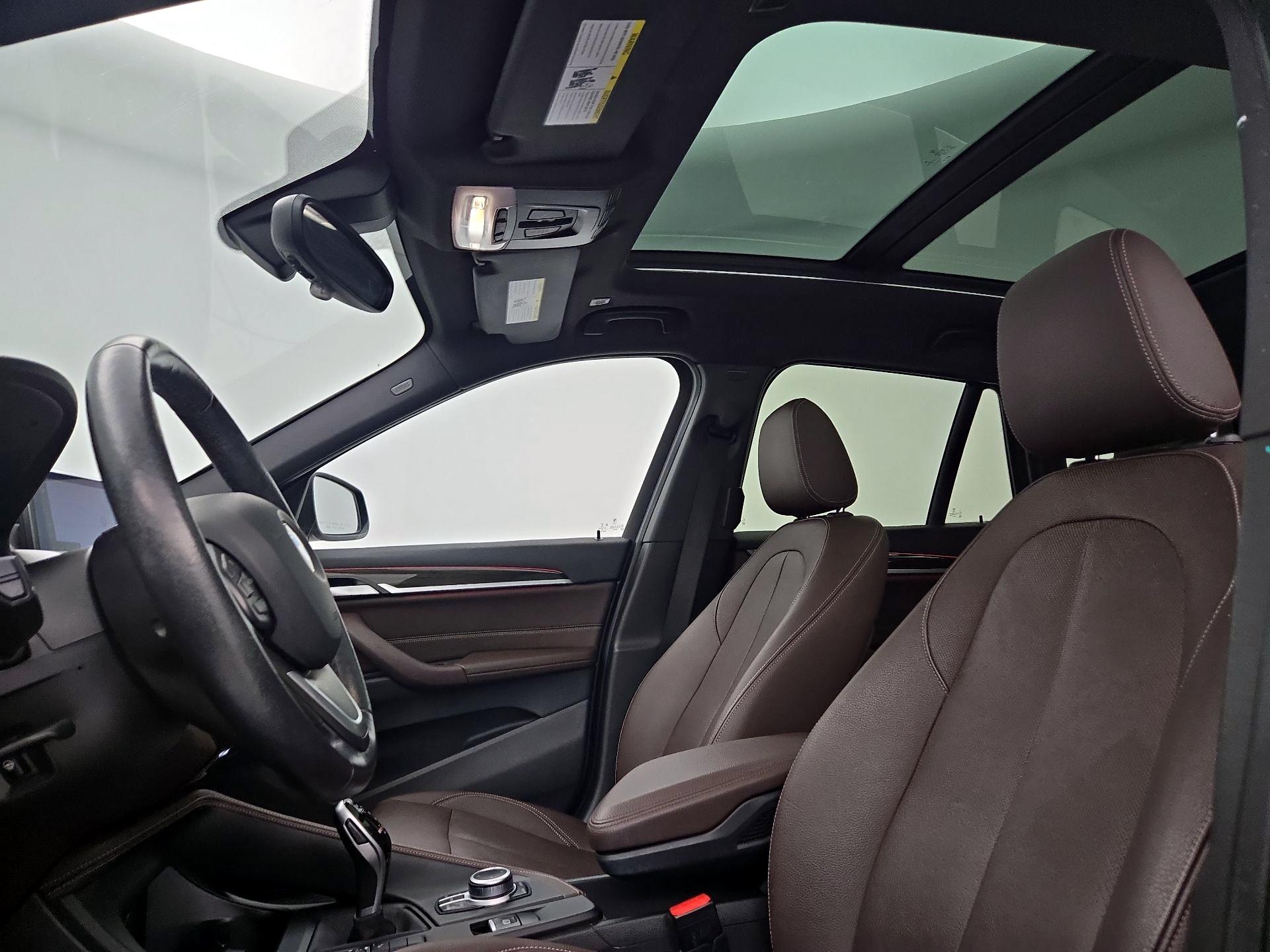 Thumbnail: 2021 BMW X1 - 20