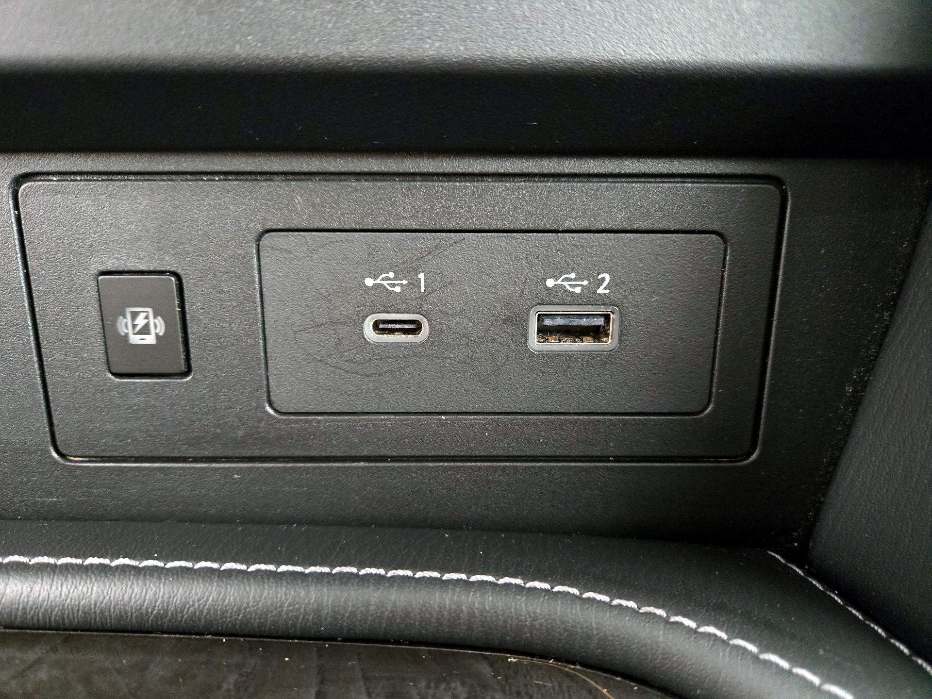 Thumbnail: 2024 INFINITI QX80 - 19